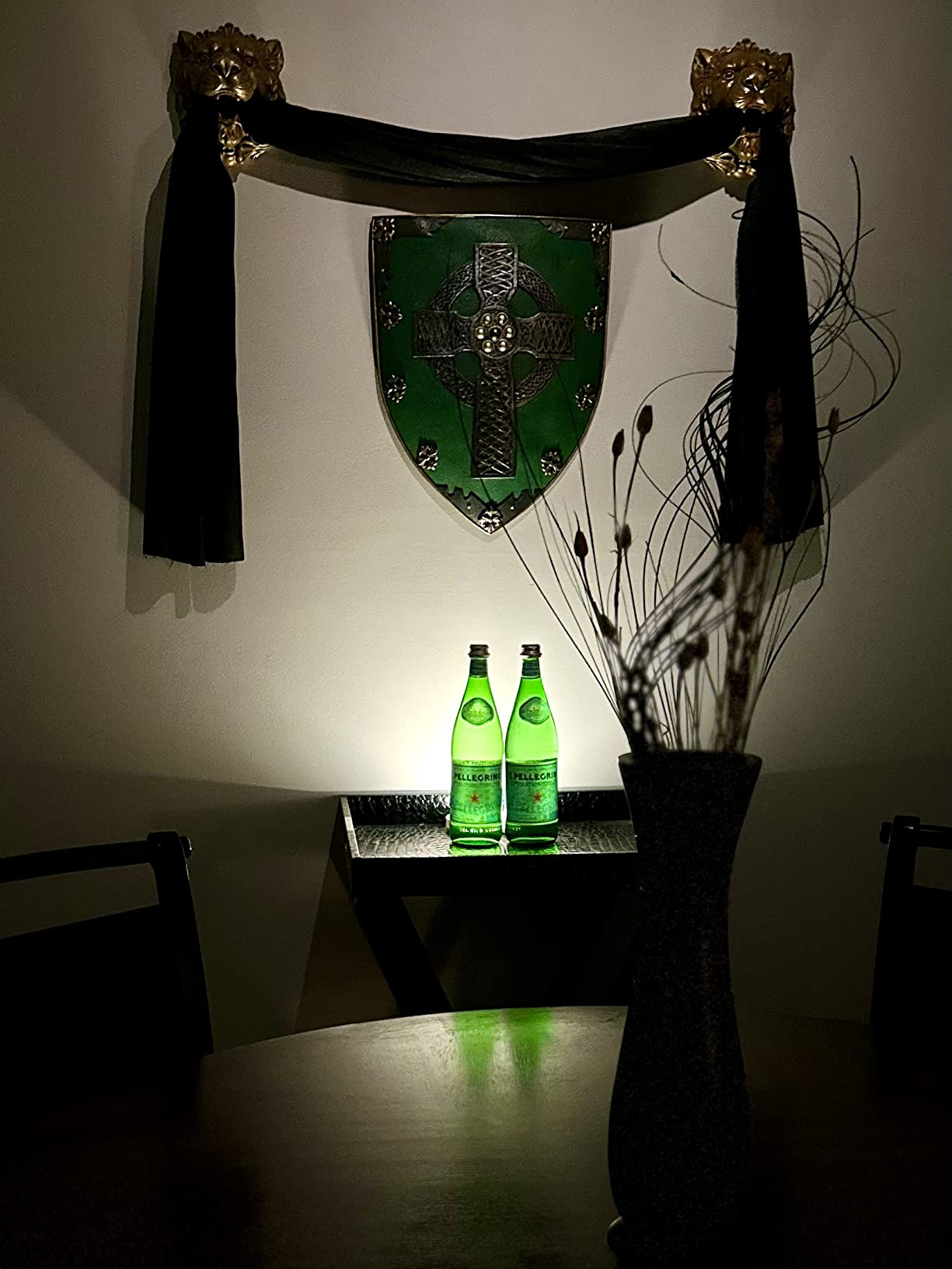 Design Toscano CL41032 Celtic Cross Warriors Shield Medieval Decor Wall Sculpture, 18 Inch customer photo 1