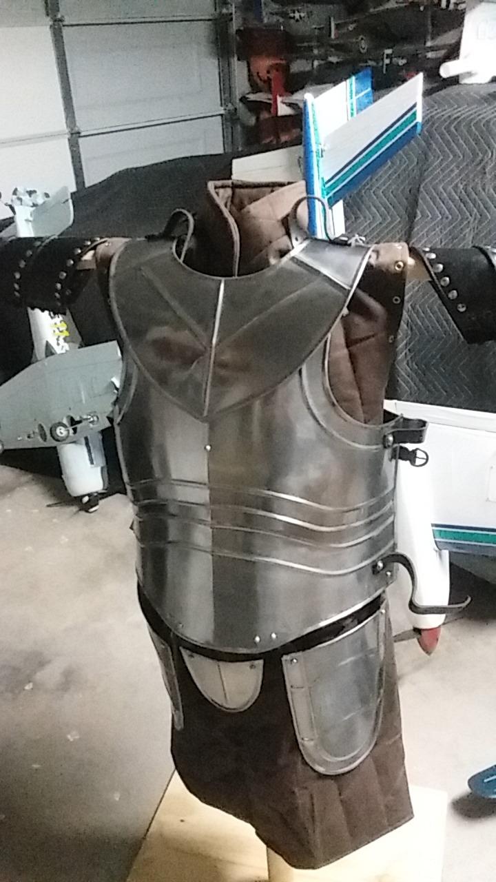 Medieval Jousting Knight Armor - Full Body Steel Plate Armor Suit - 18 Gauge Mild Steel with Real Leather Buckle - Authentic LARP & Reenactment Battle Armor - Renaissance Costume Gear customer photo 2