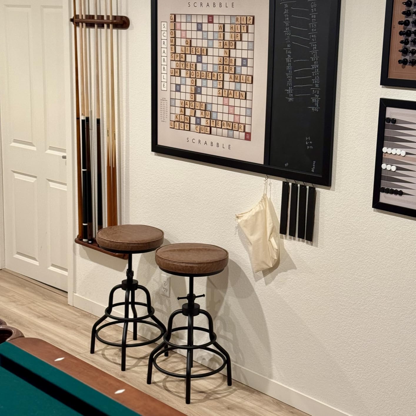 Vintage Industrial Bar Stool - Rustic Swivel Barstools - Round Wood Metal Base - Kitchen Counter Height Adjustable Pipe Stool - Cast Steel Chairs 20-27 Inch (Set of 2) customer photo 1