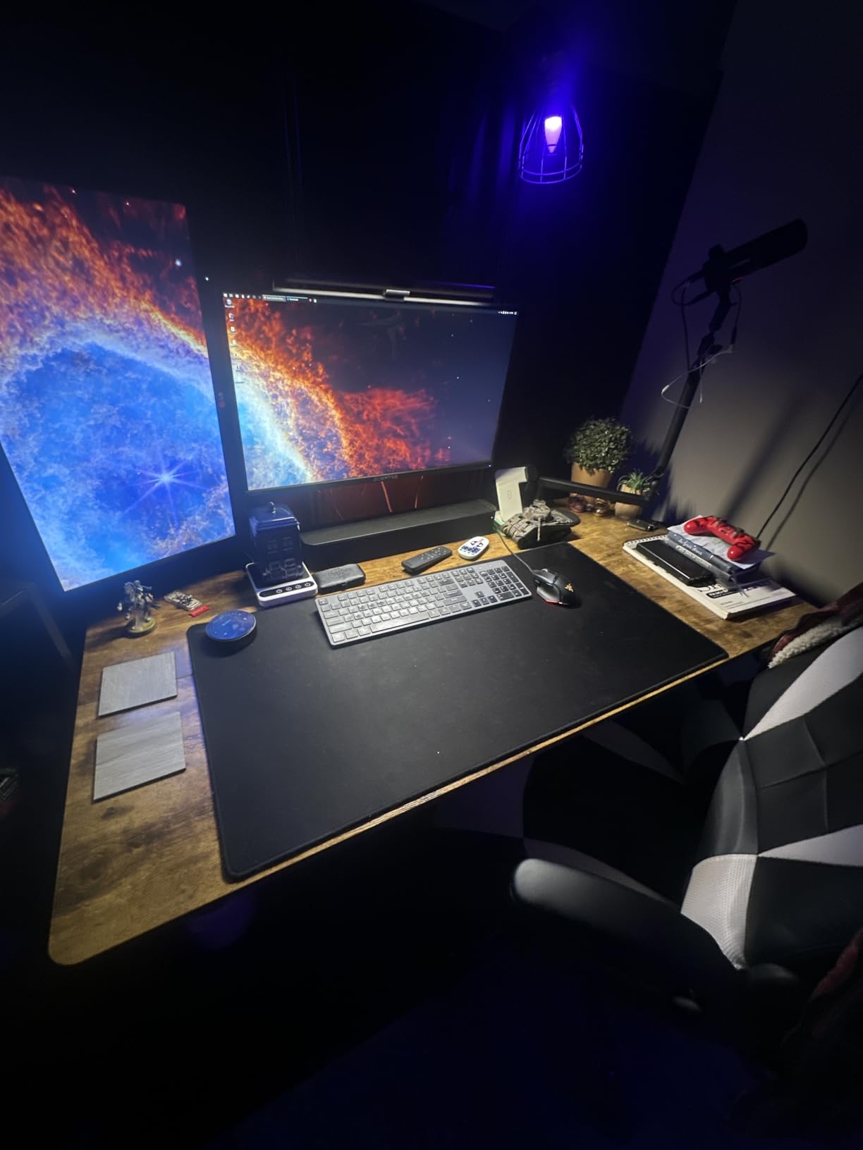 ErGear Height Adjustable Electric Standing Desk, 48 x 24 Inches Sit Stand up Desk, Memory Computer Home Office Desk, Black customer photo 2
