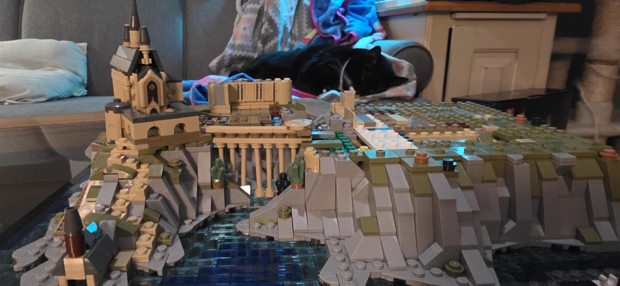 LEGO Harry Potter Hogwarts Castle and Grounds 76419 Building Set, Gift Idea for Adults, Buildable Display Model, Collectible Harry Potter Playset, Recreate Iconic Scenes from the Wizarding World customer photo 2