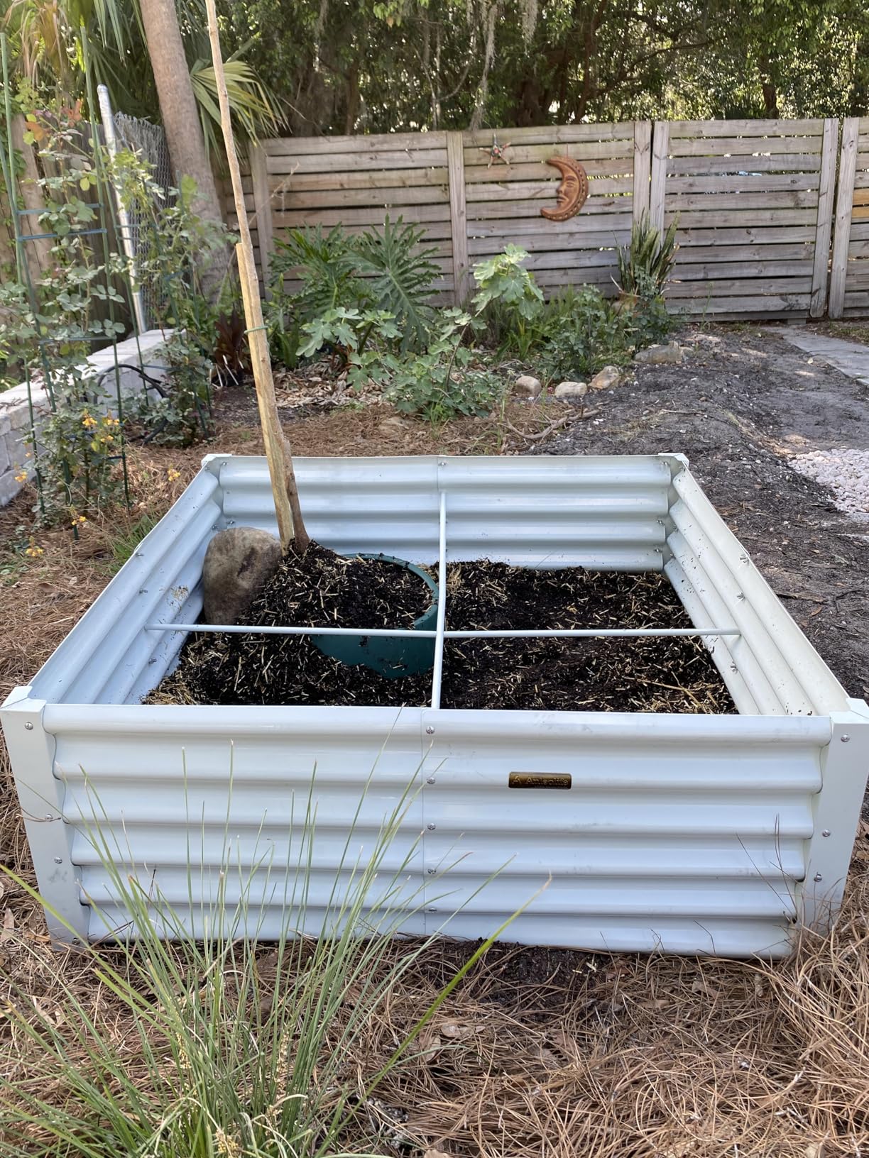 Anleolife 8x4x2ft Oval Deep Root Galvanized Raised Garden Bed, Quartz Grey | 478-Gallon Capacity, 24in Soil Depth, Interior Bracing and Broad Crop-Row Space for Tomatoes, Peppers and Seasonal Rotation customer photo 2