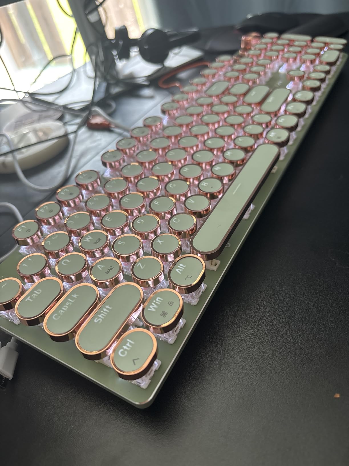 Typewriter Style Mechanical Gaming Keyboard White LED Backlit | 104-Key NKRO White Switches Retro Round Keycaps Gold Rings Volume Knob Metal Panel Wired USB-C Detachable Cable, Black customer photo 2