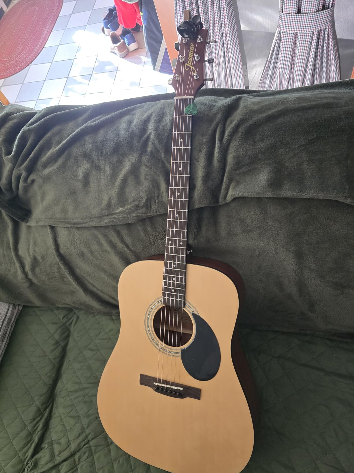 Jasmine S35 Dreadnought Acoustic Guitar Strings 6, Rosewood Fingerboard, Advanced X Bracing - Full-Size Guitar for Beginners & Others - Natural Finish, Right | Mahogany Back and Sides, Rosewood Fingerboard, Advanced X Bracing, 25.5 Scale, Satin Finish customer photo 1