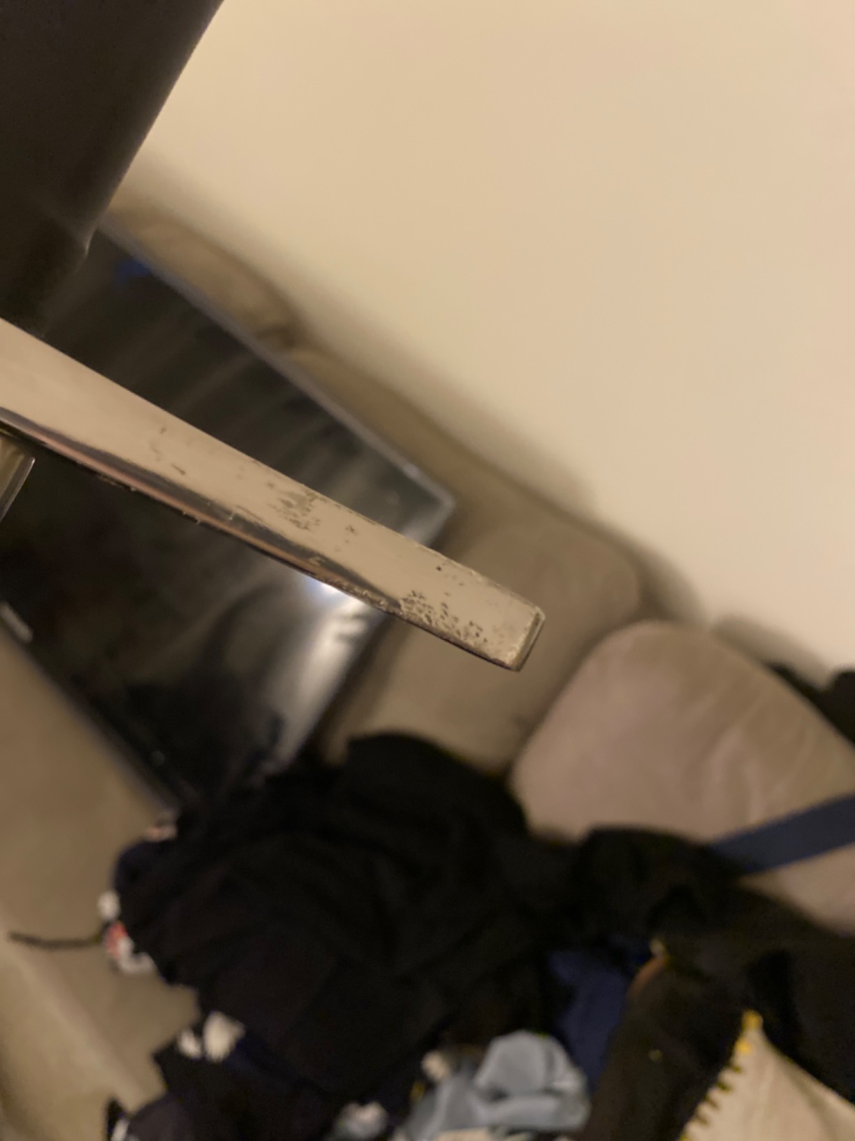 Cold Steel Hand-And-A-Half Sword with Leather/Wood Scabbard customer photo 2