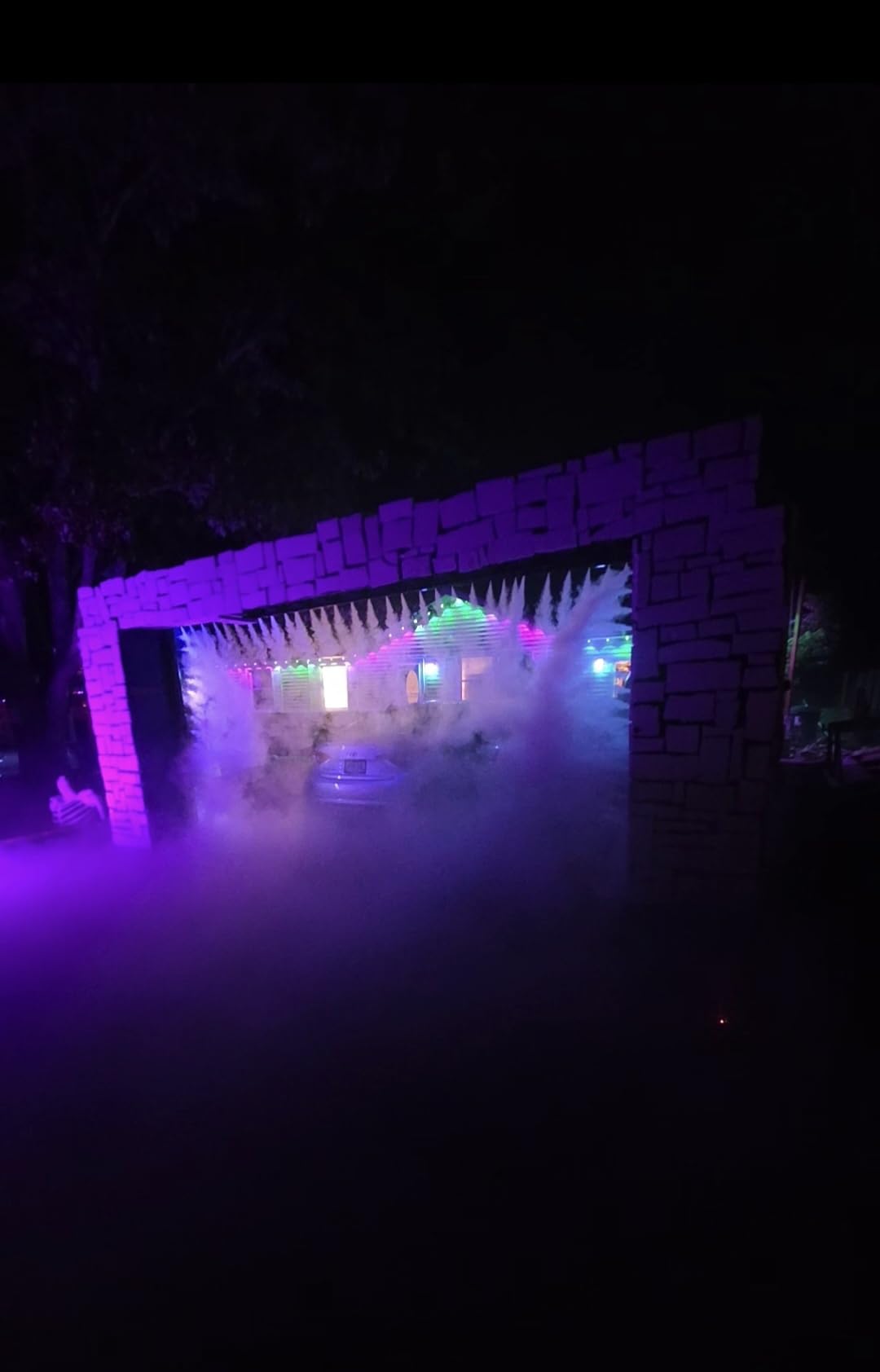 Froggy's Fog Swamp Juice Bottle, Ridiculously Long-Lasting Fog Fluid with 2-3 Hour Hang Time for Professional and Home Haunters, Theatrical Effects, and DJs, 1 Gallon customer photo 1