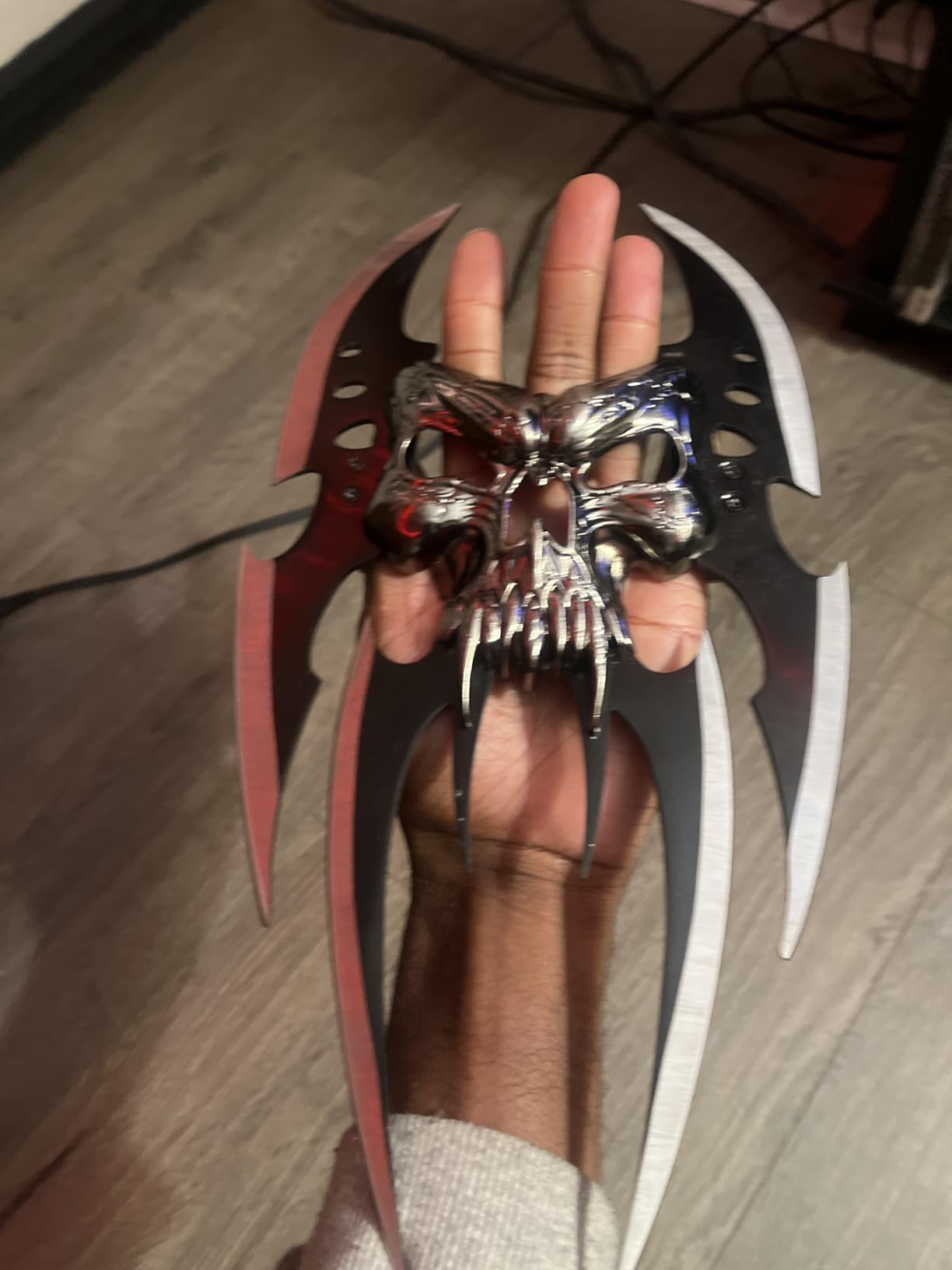 Masters Collection - Fantasy Claw Display Knife - Black and Satin Finish Stainless Steel Blades, Cast Metal Skull, Includes Wood Display Stand, Collectible, Self Defense - MC-2091, 13-Inch customer photo 1
