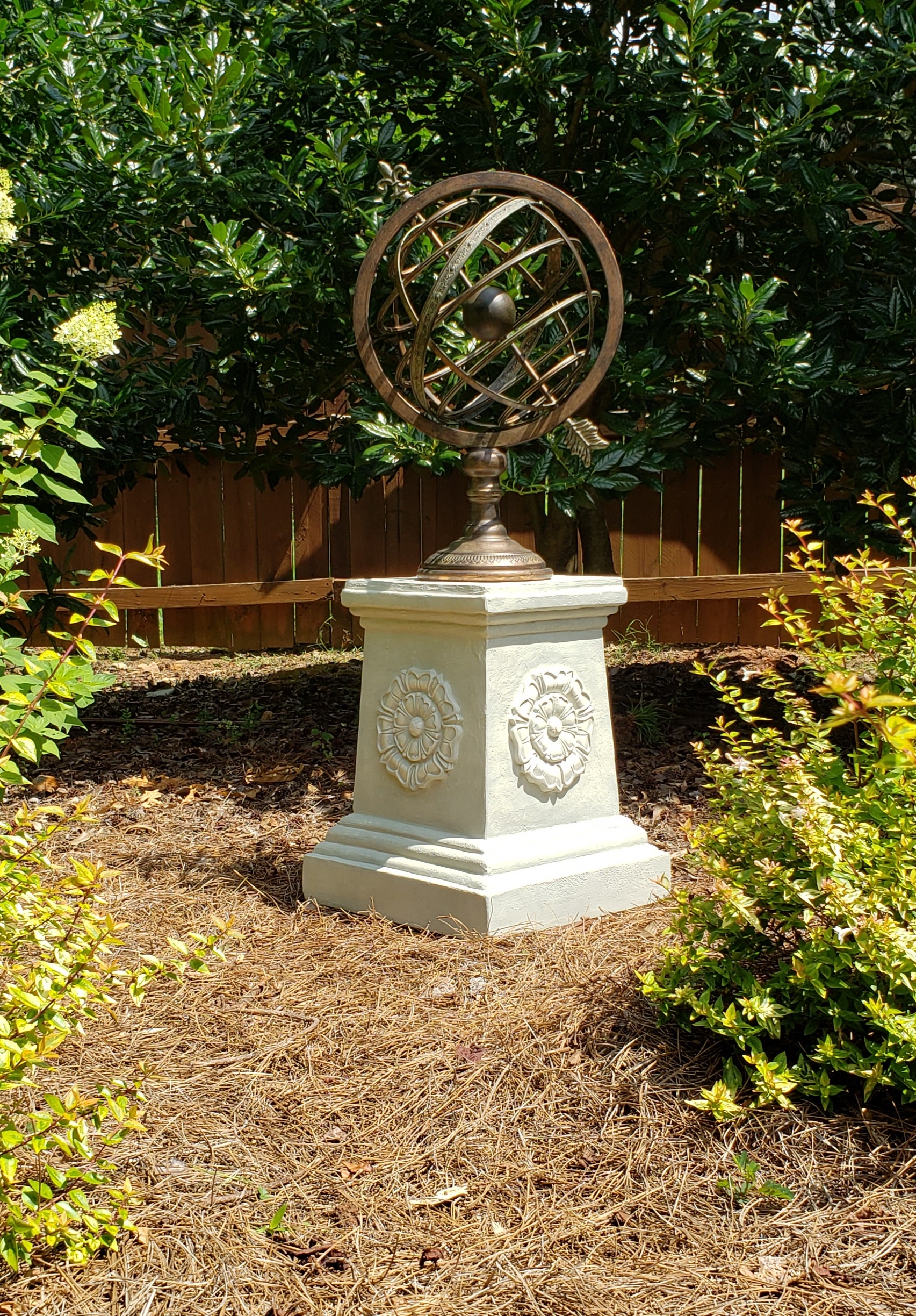 Design Toscano English Rosette Indoor/Outdoor Sculptural Garden Plinth Base Statue Riser, Large 12.5 Inch Tall, Cast Stone Resin, Antique Stone Finish customer photo 2
