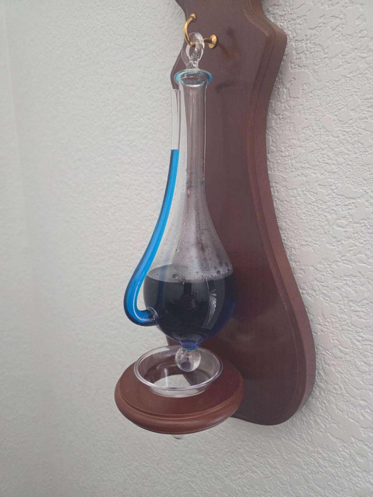 Ambient Weather BA212 Wall Mounted Weather Station with Thermometer, Hygrometer, and Barometer - Cherry Finish customer photo 1