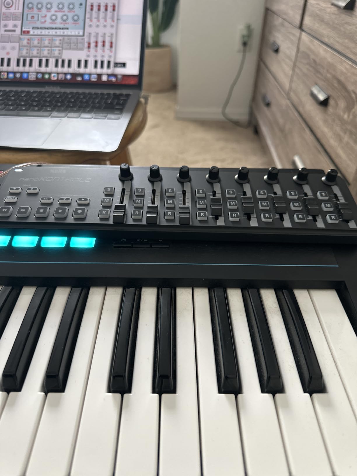 Korg nanoKONTROL2 Slim-Line USB Control Surface customer photo 2