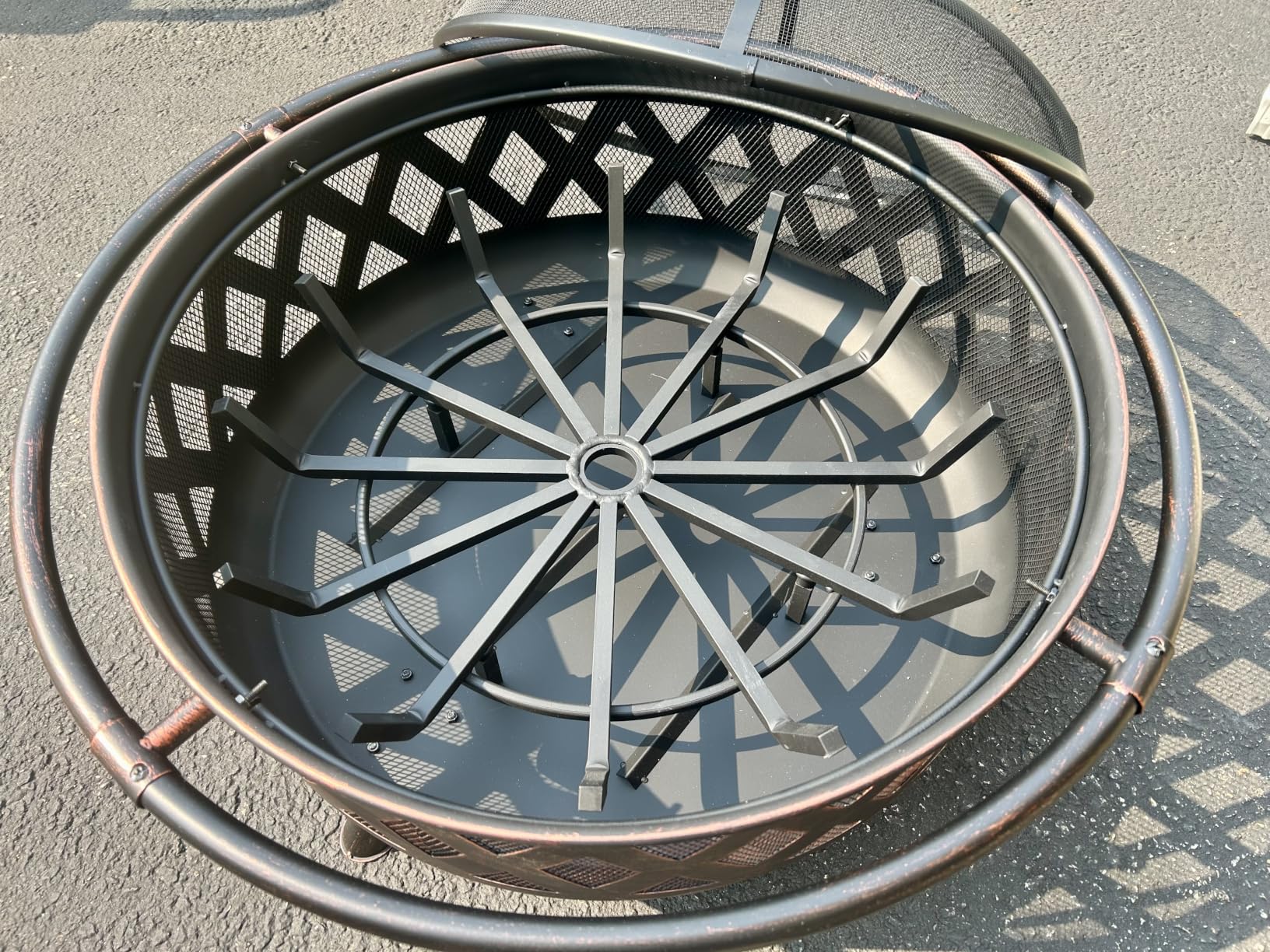 Sunnydaze Crossweave Outdoor Fire Pit - Wood-Burning Fire Pit for Outside with Spark Screen, Poker and Round Cover - Steel Patio Firepit for Backyard, Deck, Porch - 36-Inch - Bronze customer photo 1
