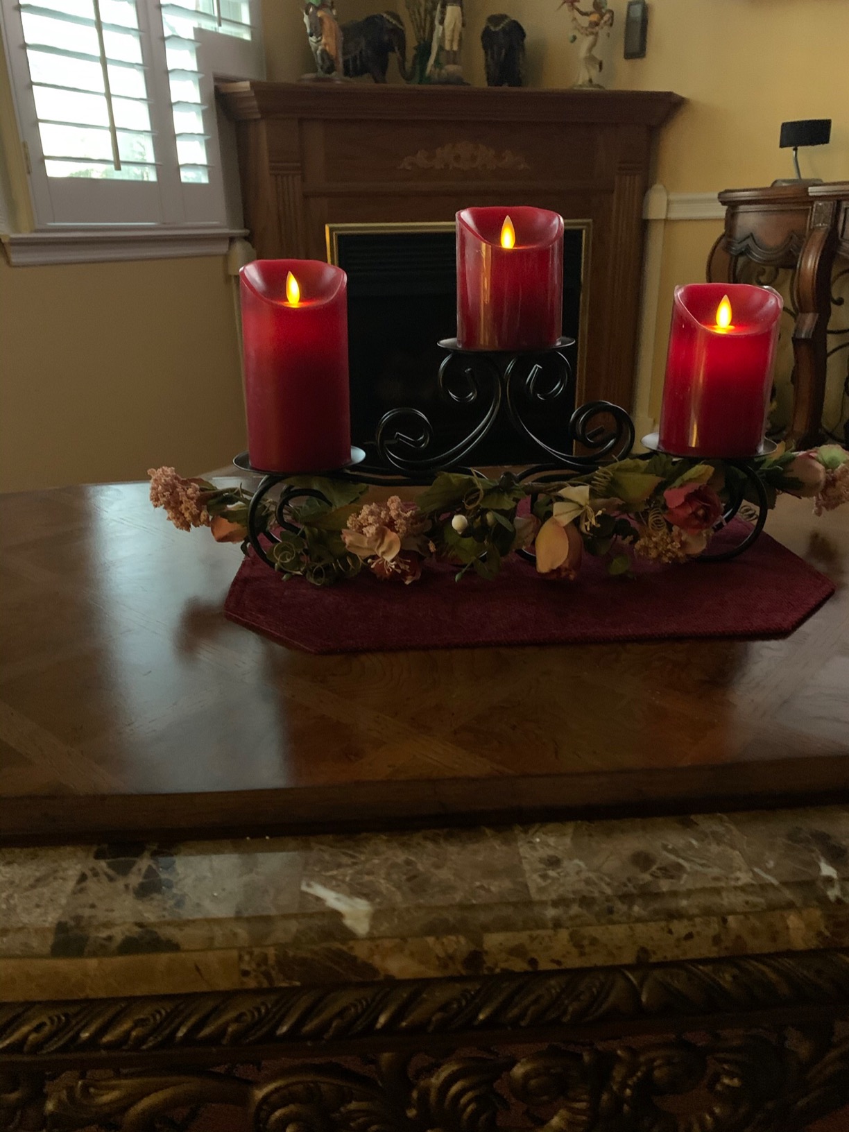 Gifts & Decor Wedding Centerpiece Iron Candle Holder, Black customer photo 2