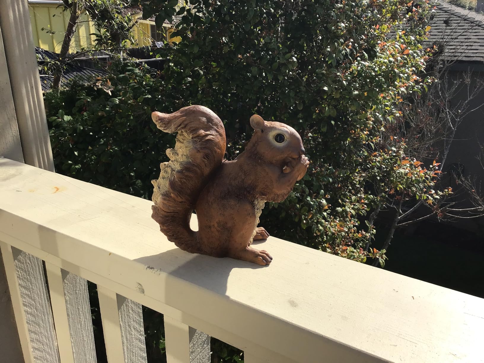 Design Toscano Scamper the Woodland Squirrel Outdoor Garden Statue, 7 Inch Tall, Cast Stone Resin, Brown Finish customer photo 1
