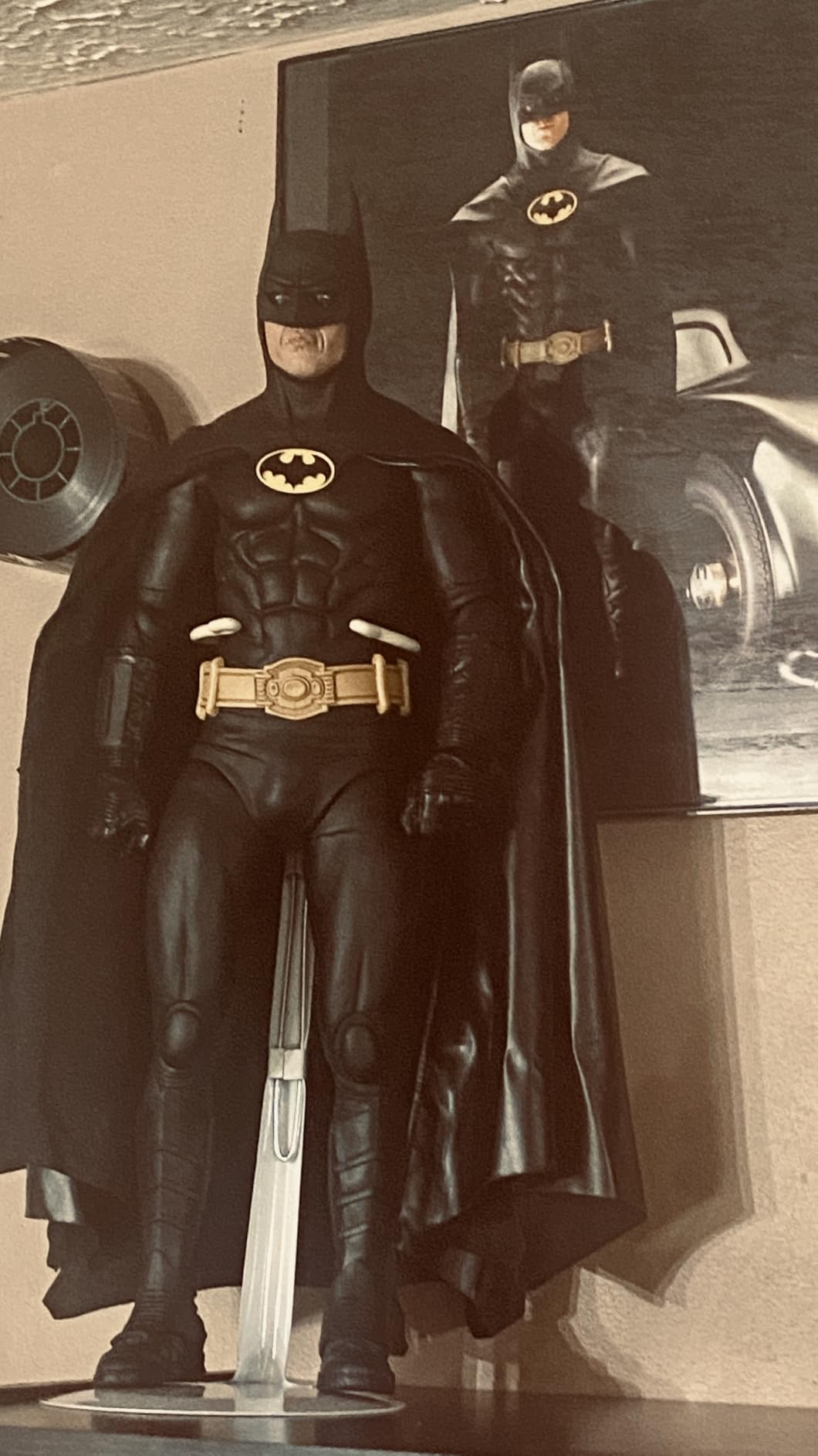 NECA Batman 1989 (Michael Keaton) Quarter Scale 18 Inch Action Figure 1/4 Scale Series customer photo 2