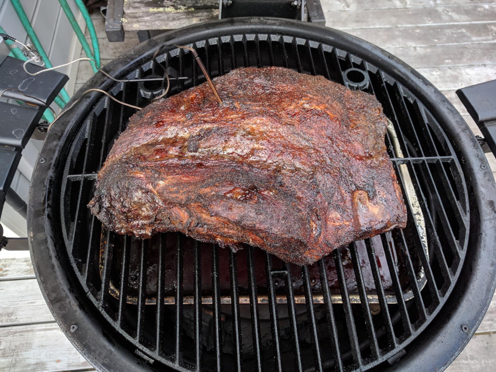 AKORN® Kamado Charcoal Grill and Smoker with Cast Iron Grates, Warming Rack and Locking Lid with 445 Cooking Square Inches in Graphite, Model E16620 customer photo 1