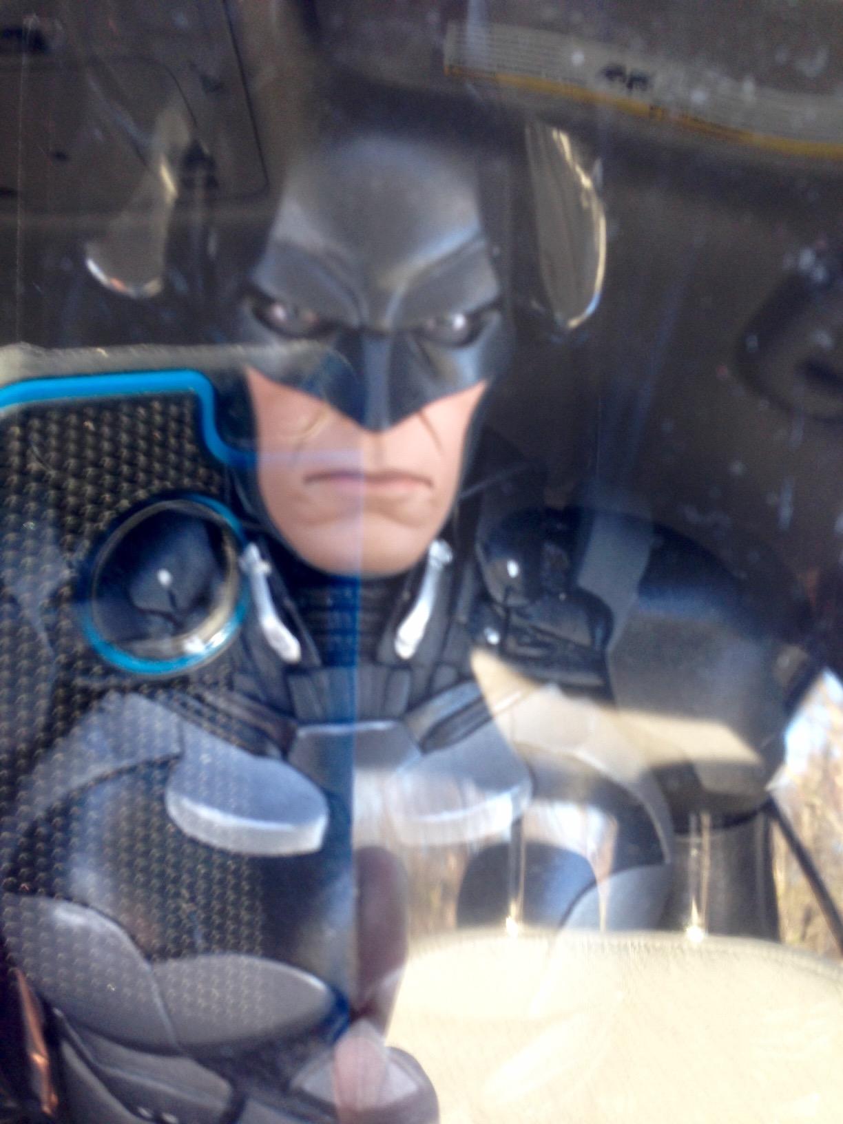 NECA Batman Arkham Knight 1/4 Scale Action Figure, 18 Inch customer photo 1