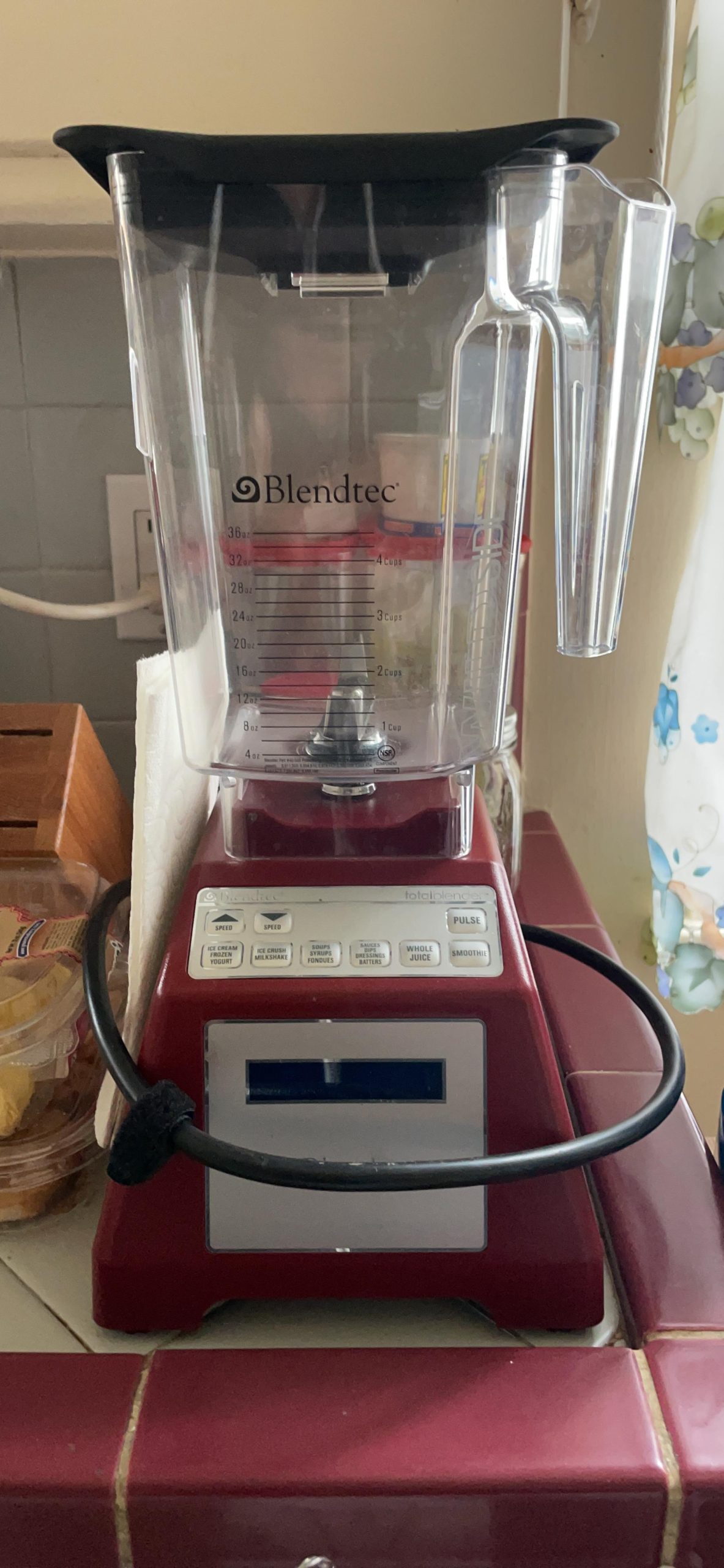 Blendtec Chef 600 Professional Blender with FourSide Jar - Commercial Blender, Self-Cleaning customer photo 1