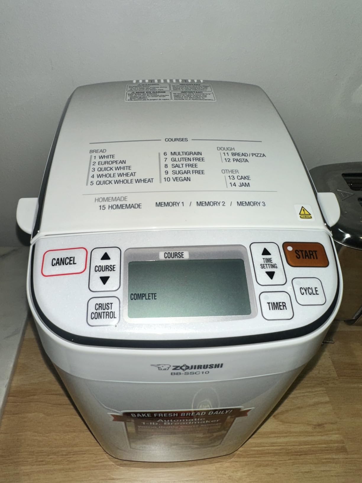 Zojirushi BB-SSC10WZ Home Bakery Maestro Breadmaker, Premium White customer photo 2