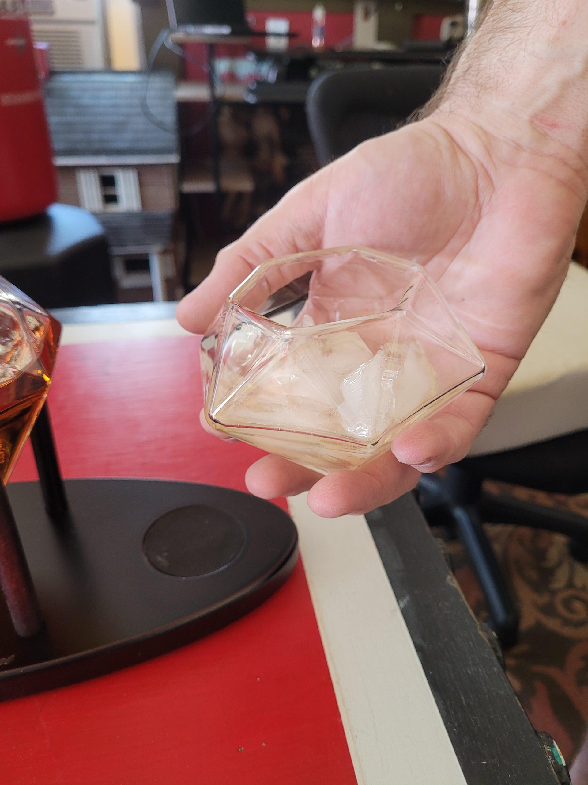 Diamond Whiskey Decanter with 2 Diamond Glasses Set, 750ml Clear Liquor Carafe & 10oz Tilted Tumblers customer photo 2