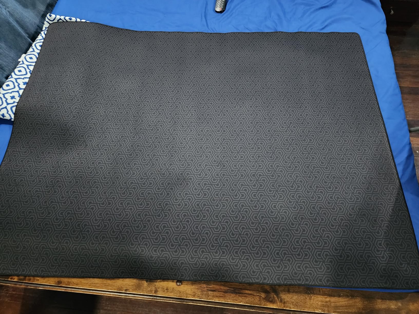 Roll-Play Board Game Mat 3' x 4' | Neoprene Tabletop Accessory | Level-up Classic Card Games, Dice Games, Tabletop and RPG Gaming | Double-Sided, Reversible, Portable | Rubber and Pattern Sides customer photo 1
