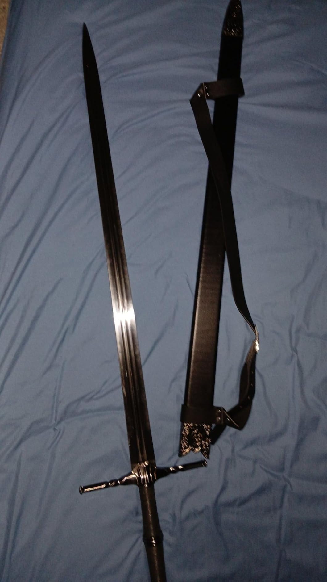49-inch Medieval Sword Replica Two Hand Middle Ages Sword with Dull Blade and Scabbard. for Collection, LARP, Cosplay, Gift customer photo 2