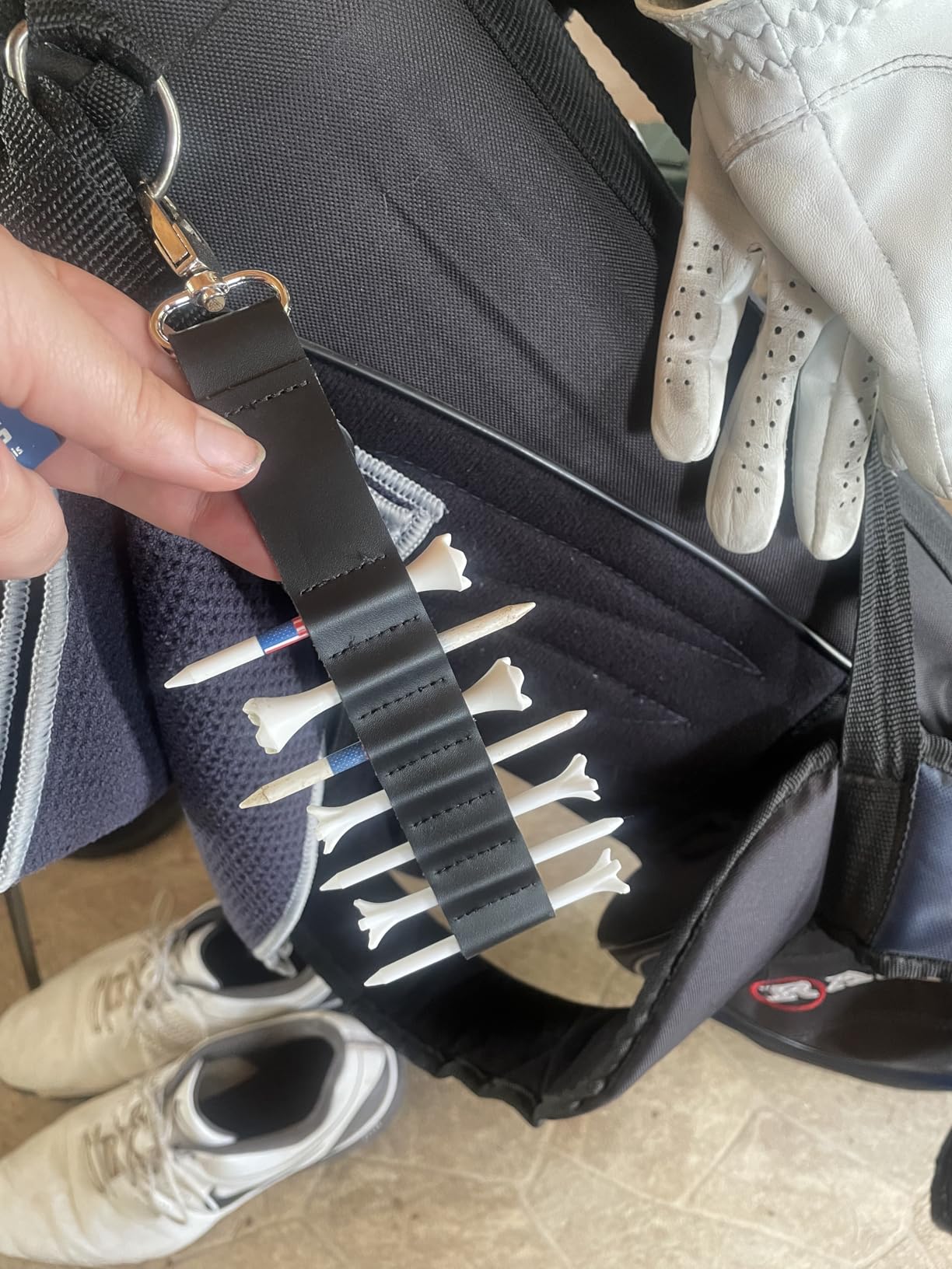 Golf Essentials Kit | Must-Have Accessories - Water Brush, Towel, Club Brush, Ball Marker, Divot Repair Tool, Ball & Tee Holder, Golf Gifts for Men & Women customer photo 1