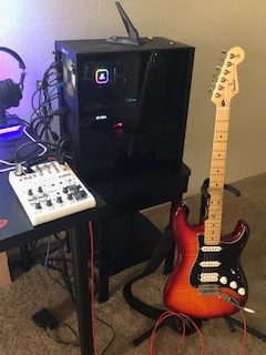 Behringer TD-3-SR Analog Bass Line Synthesizer with VCO, VCF, 16-Step Sequencer, Distortion Effects and 16-Voice Poly Chain customer photo 2