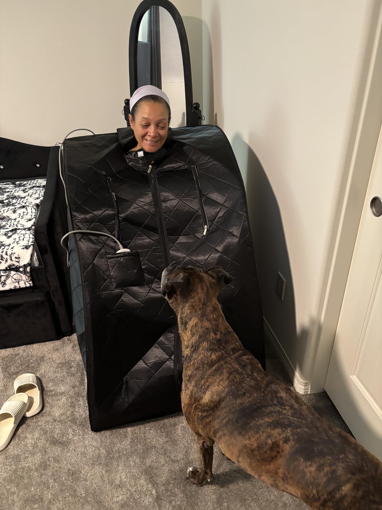 Portable Infrared Sauna, 1 Person at Home Full Body Sauna, Individual Home Spa Tent with Heating Foot Pad, Upgraded Sauna Chair (L 27.6'' x W 31.5'' x H 37.8'', Black) customer photo 2