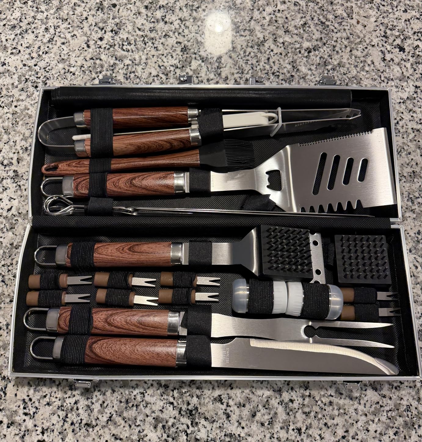 ROMANTICIST 26pcs Grilling Gifts for Men, Dad Gifts for Father's Day, Stainless Steel BBQ Grill Accessories Tools Set, Heavy Duty BBQ Utensils Kit with Apron, Thermometer, Mats in Aluminum Case Brown customer photo 2