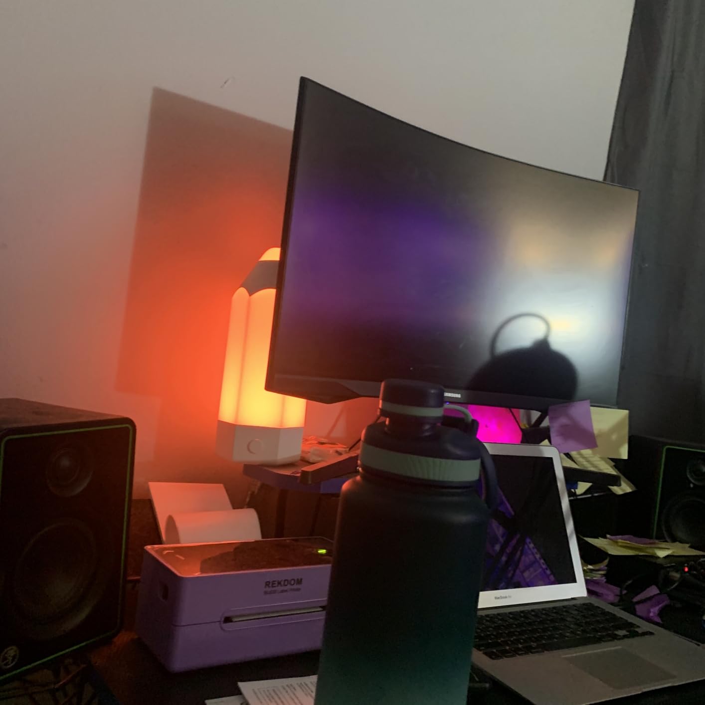 Samsung Odyssey G5 Series 27-Inch WQHD (2560x1440) Gaming Monitor, 144Hz, Curved, 1ms, HDMI, Display Port, FreeSync Premium (LC27G55TQWNXZA) customer photo 1