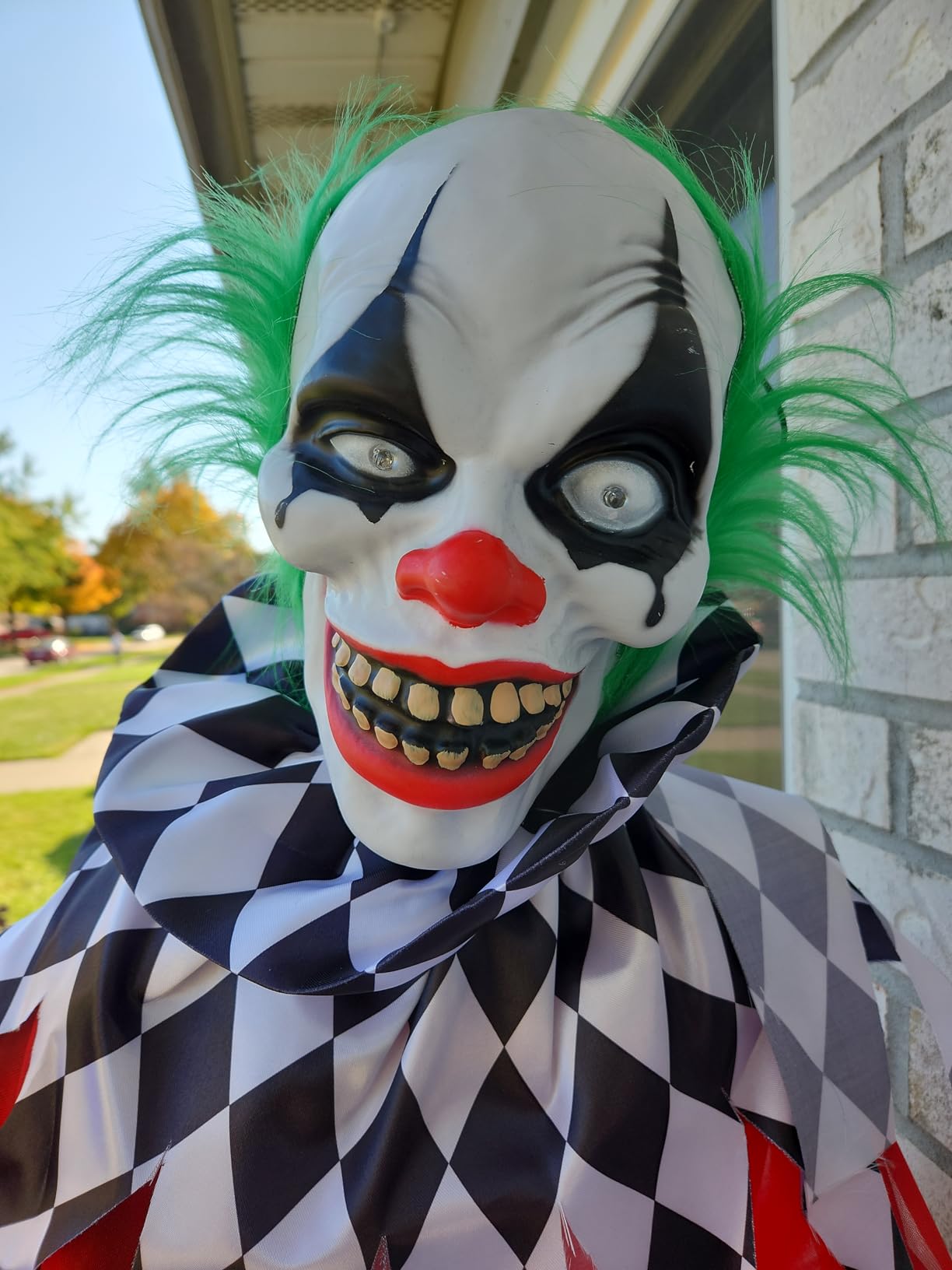Haunted Hill Farm Life-Size Scary Talking Clown, Halloween Animatronic (5-Ft 6-In.) customer photo 2