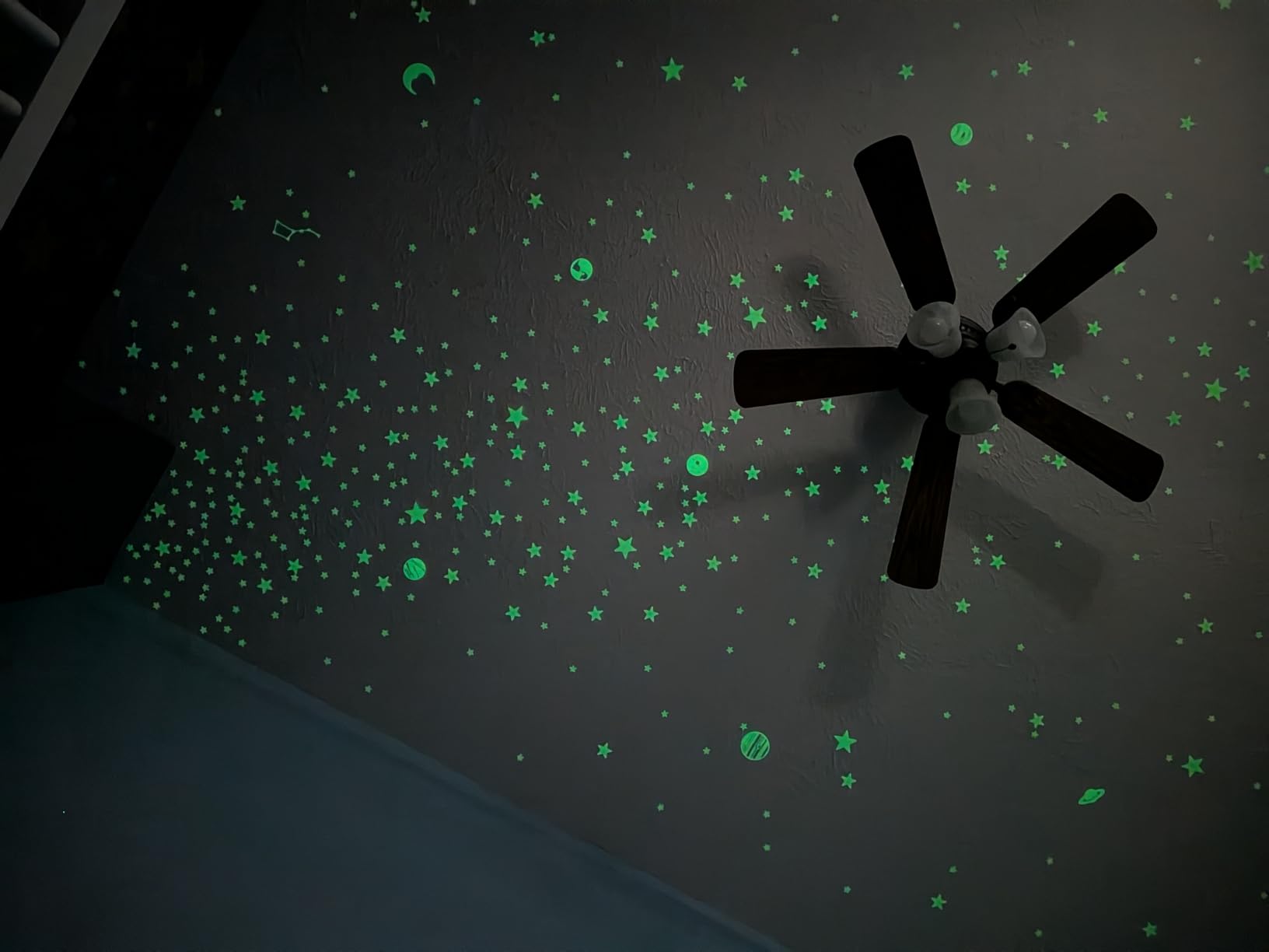 Glow in The Dark Stars for Ceiling, 500-Count, Largest Ceiling Glow Stars Assortment Includes Jumbo Sun, All 9 Planets, Bonus Moon and Entire Big Dipper Constellation Plus More! customer photo 2