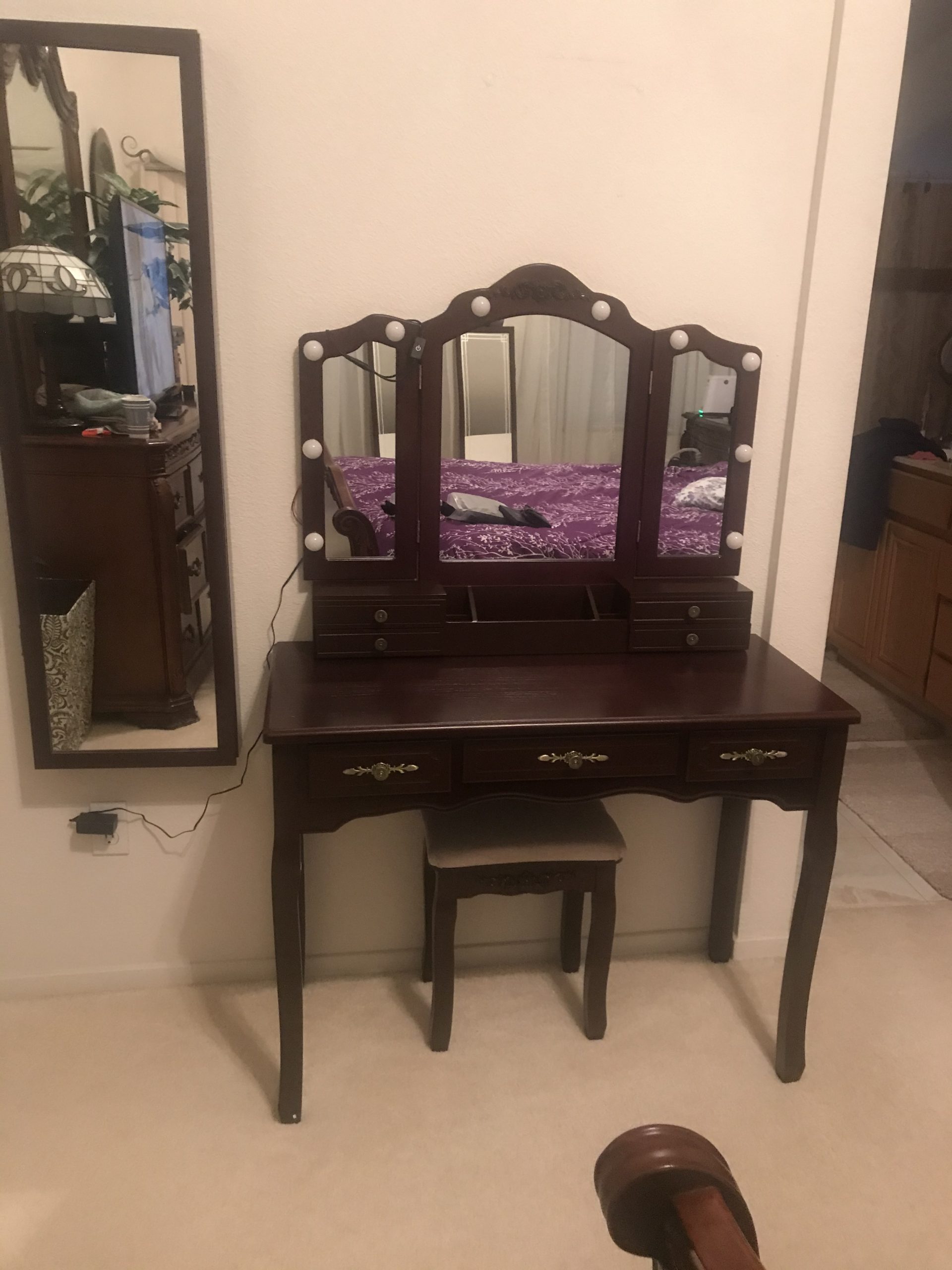 Vintage Vanity Set with 10 Hollywood LED Light Bulbs, Stool and Mirror, White - Antique Vanity 6 Organization 7 Drawers, Dressing Table for Bedroom, Victorian Vanity customer photo 1