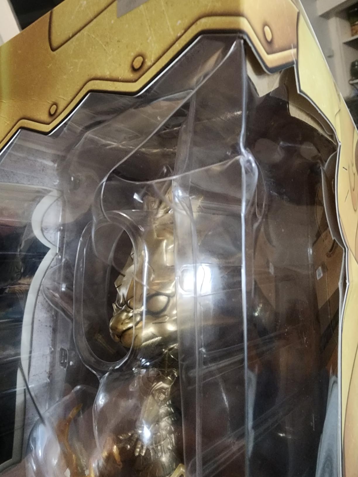 Dark Horse Comics Dark Souls Dragon Slayer Ornstein SD PVC Statue, Gold customer photo 1