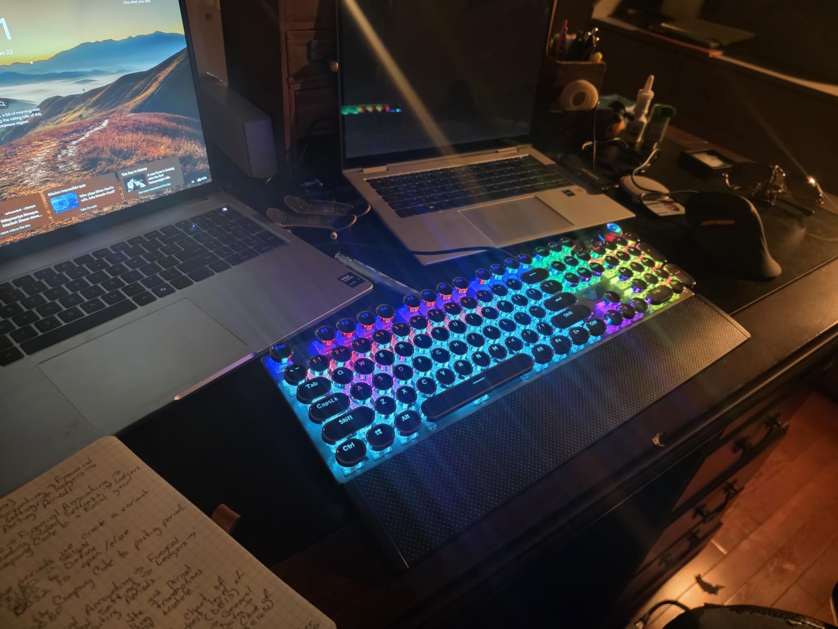 AULA F2088 Typewriter Style Mechanical Gaming Keyboard Wired, Blue Switches, Rainbow LED Backlit, Removable Wrist Rest, Media Control Knob, Retro Punk Round Keycaps, USB Wired Computer Keyboard customer photo 2
