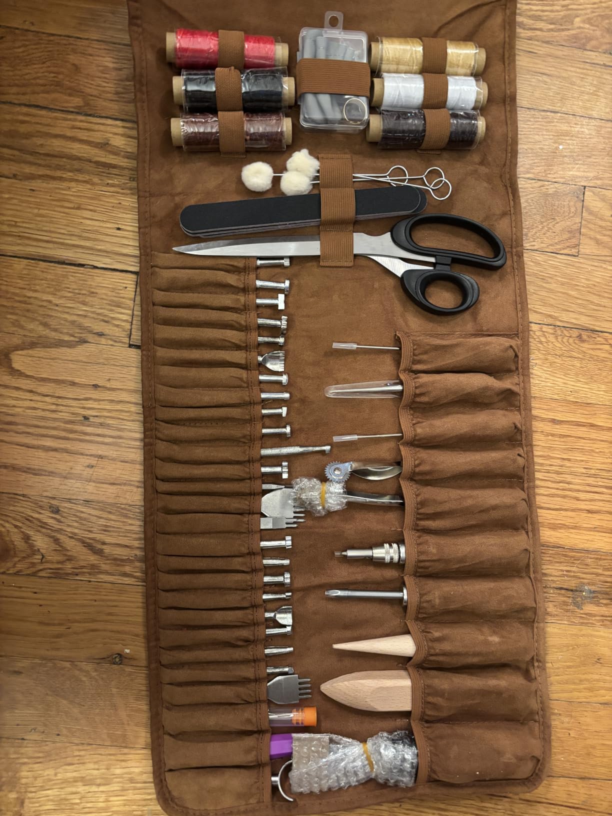 TLKKUE Leather Working Tools Leather Craft Tools for Carving Stamping Sewing Punching Cutting with Custom Storage Bag Professional Tooling Kit customer photo 2
