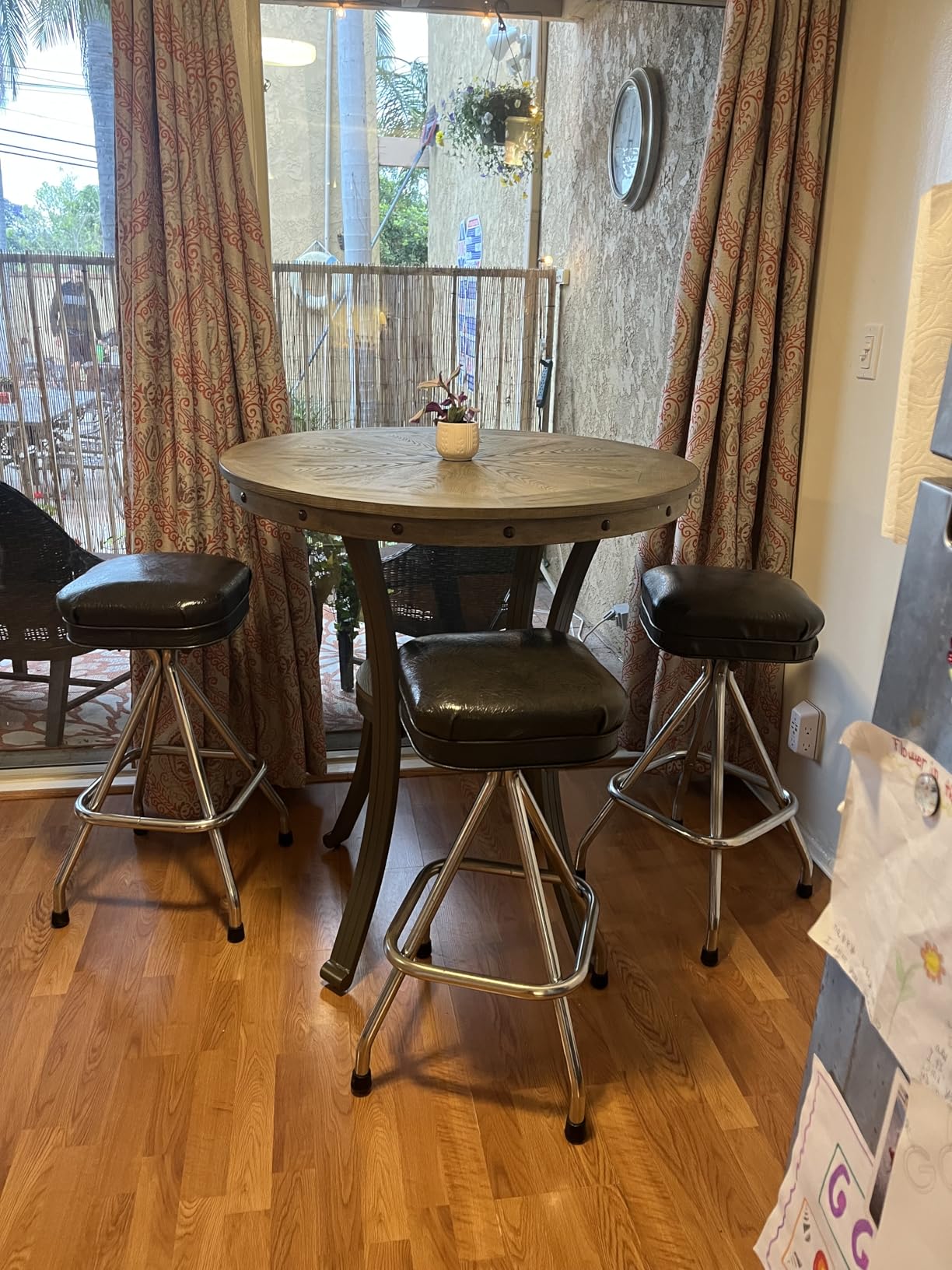 Pemberly Row Round Metal and Wood Pub Table, 36