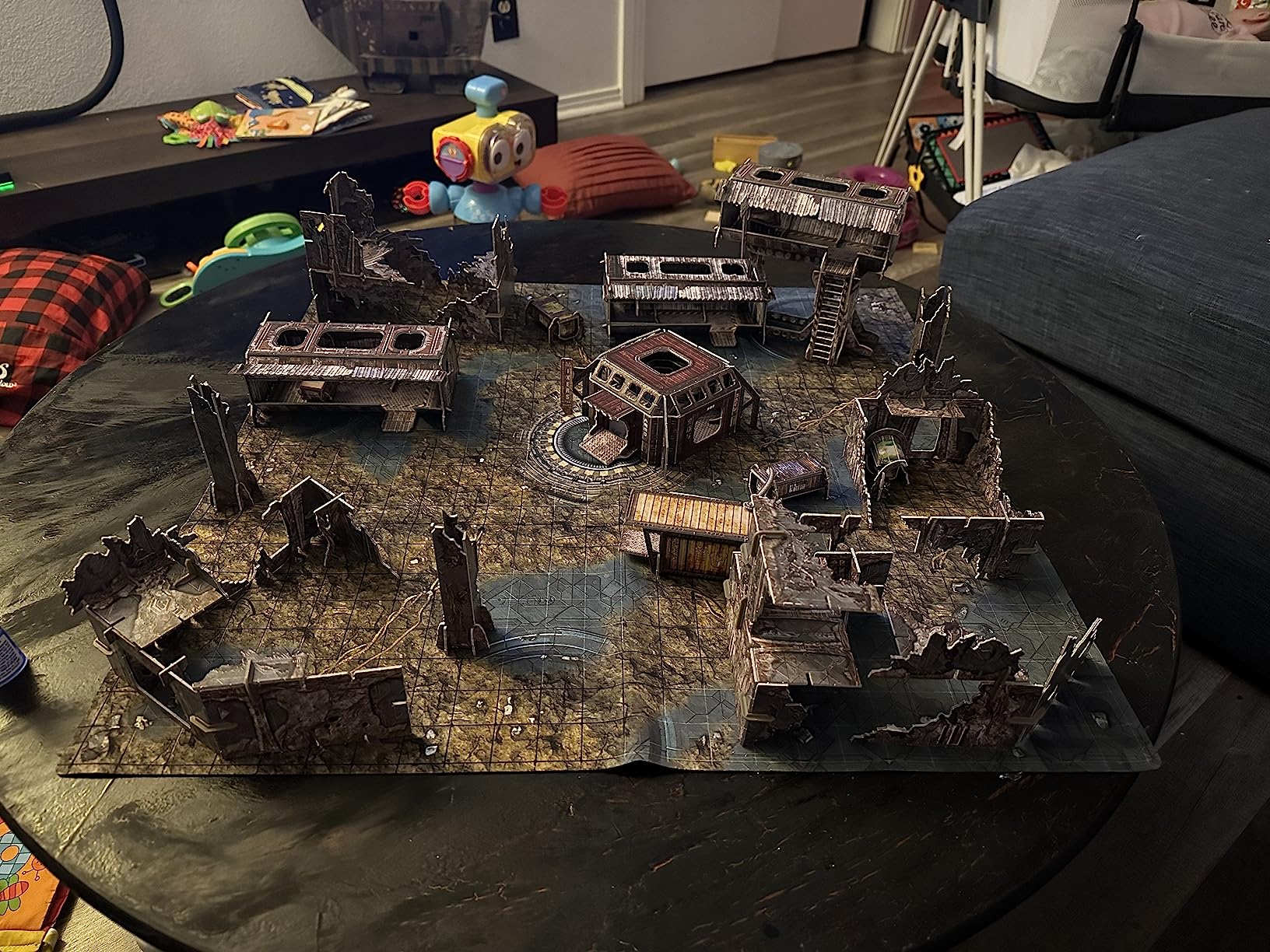 Battle Systems - Modular Tabletop 3D Gaming Sci-Fi Terrain - Perfect for 28mm-35mm Miniatures and Figures - No Painting Required - Science Fiction Aliens 40K Wargame (Trader Encampment) customer photo 1