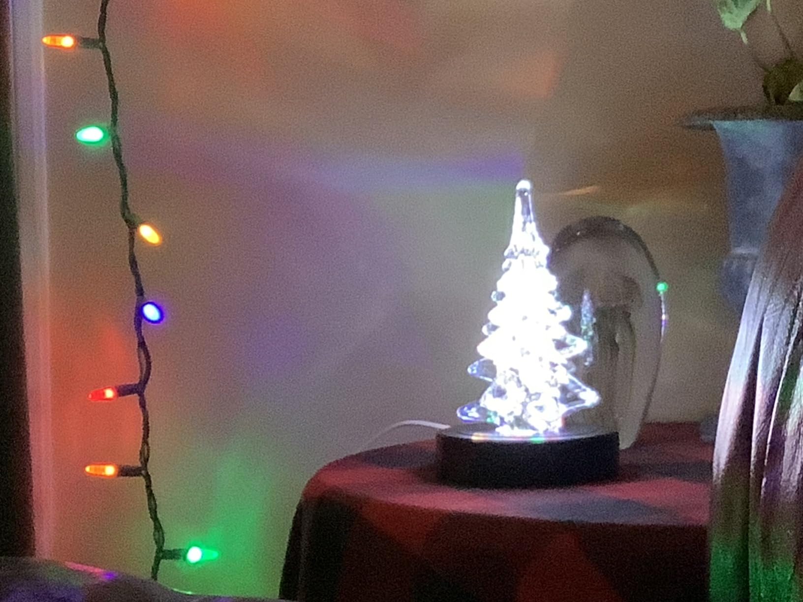 Rotating Display Stand,Spinning Display Stand with Colored Lights,Lighted LED Base for Glass Art with 4 Revolving & 8 Light Modes,Electric & Battery-Operated Platform,5.1x1.2