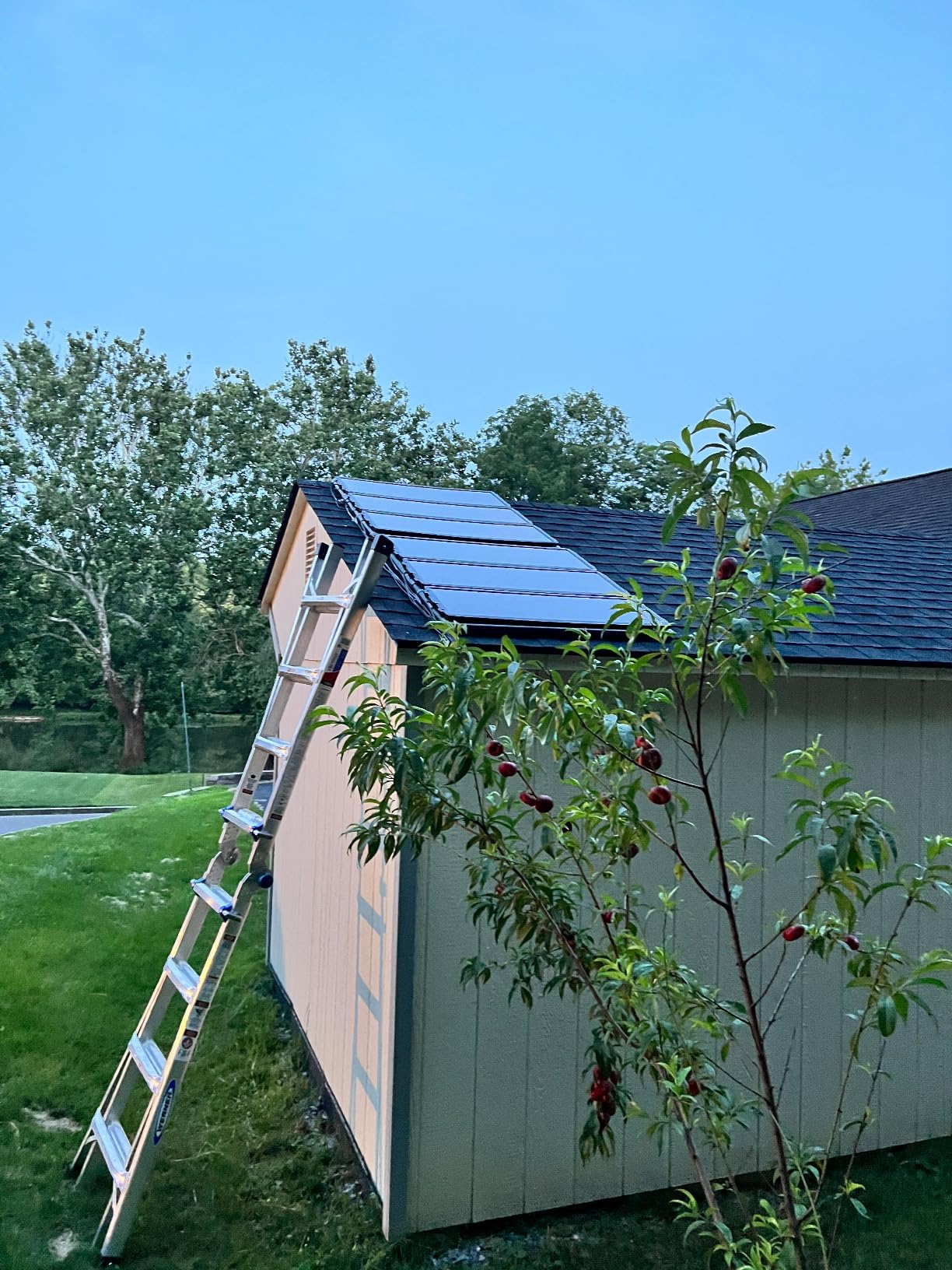 ECOFLOW Portable Power Station RIVER 2, 256Wh 300W | 1 Hr Fast Charging, LiFePO4 Battery, Up to 600W Solar Generator for Outdoor Camping/RVs/Home Use (Solar Panel Optional) customer photo 2