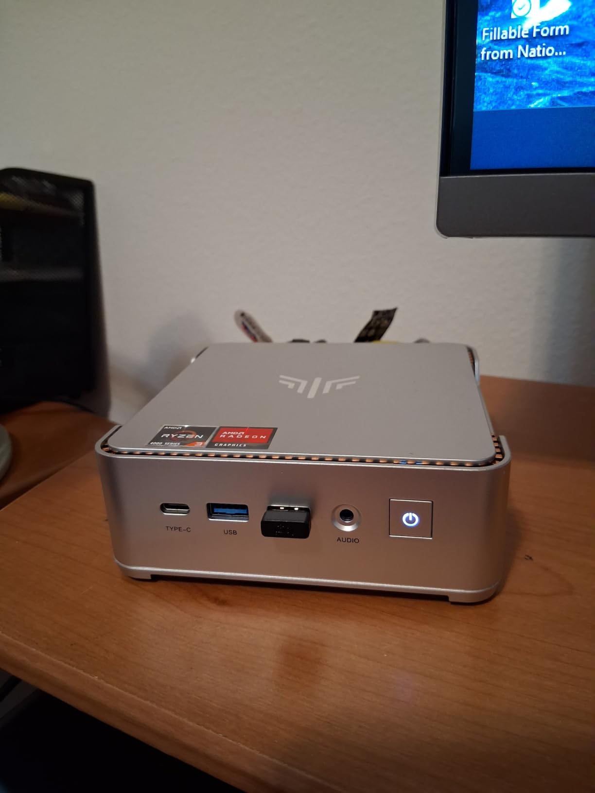 KAMRUI Pinova P2 AMD Ryzen 7330U(Beats R2544/3500U/10110U)Mini PC 16GB RAM 256GB SSD, Up to 4.3GHz, 4C/8T, 8MB L3 Smart Cache Mini Computers,Triple 4K Display for Home/Business Mini Desktop Computers customer photo 1
