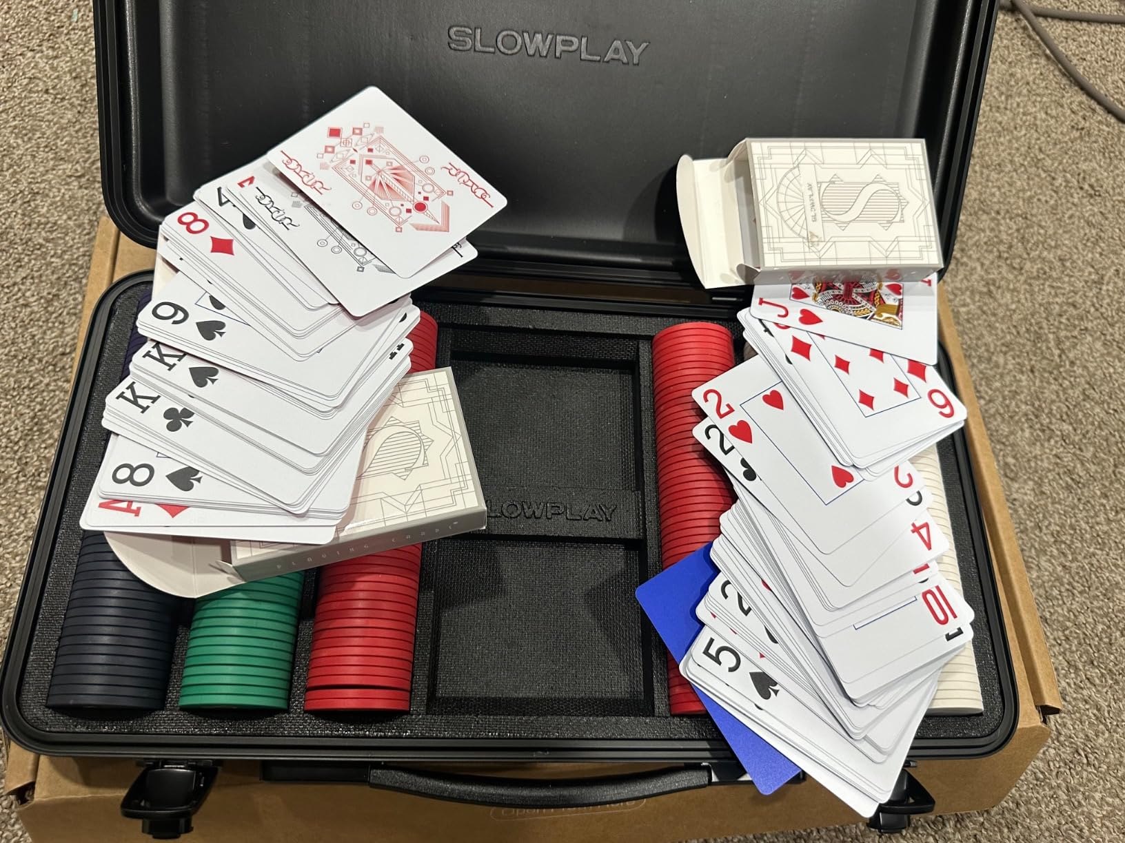 SLOWPLAY Godel Ceramic Poker Set, 12g&43mm Poker Chips for Texas Hold'em | 500 pcs Non-Numbered Set; premium PC Case with mirror effect; ceramic composite poker chips; modern minimalist style customer photo 1