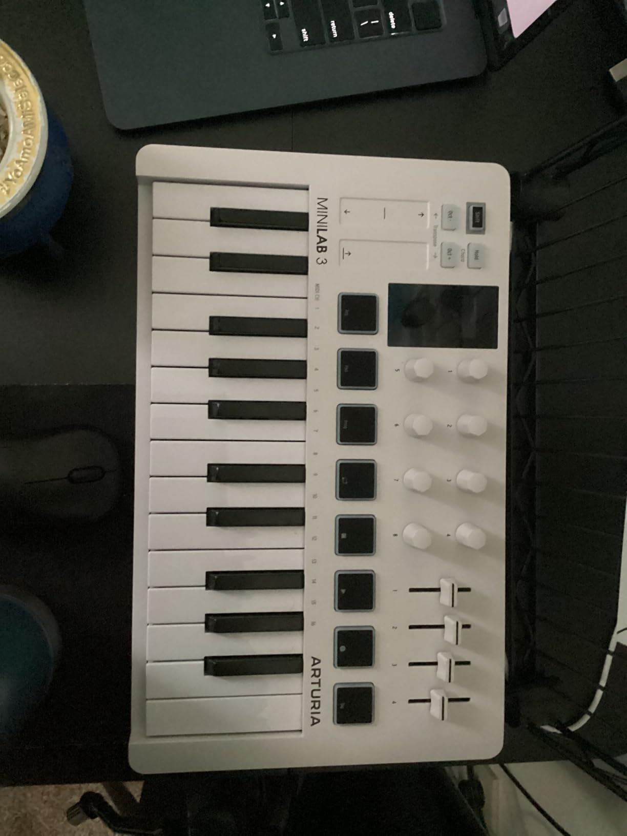 Arturia MiniLab 3 Universal MIDI Controller, White | All in One Software Package, 25 Keys, 8 Multi-Color Pads customer photo 1