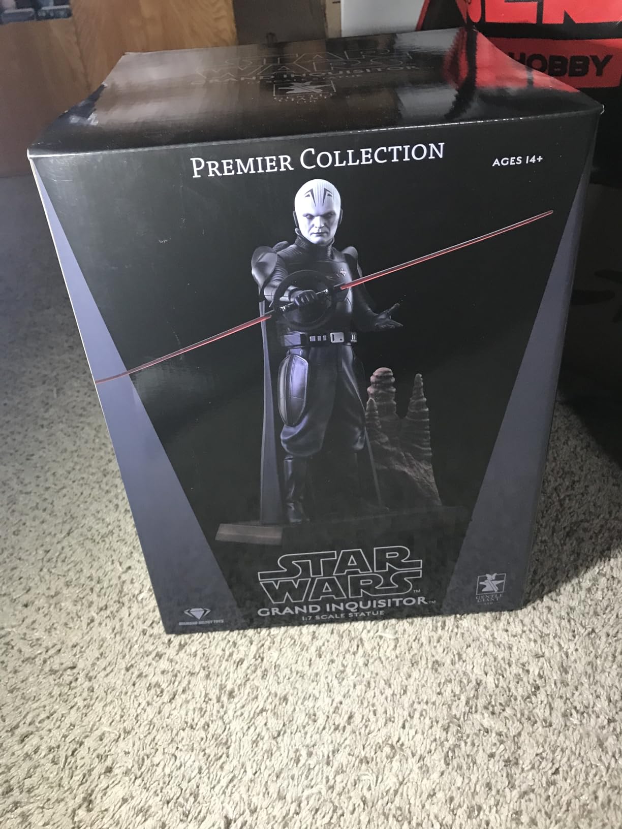 Star Wars Premier Collection OBI-Wan Kenobi: Grand Inquisitor Statue customer photo 2