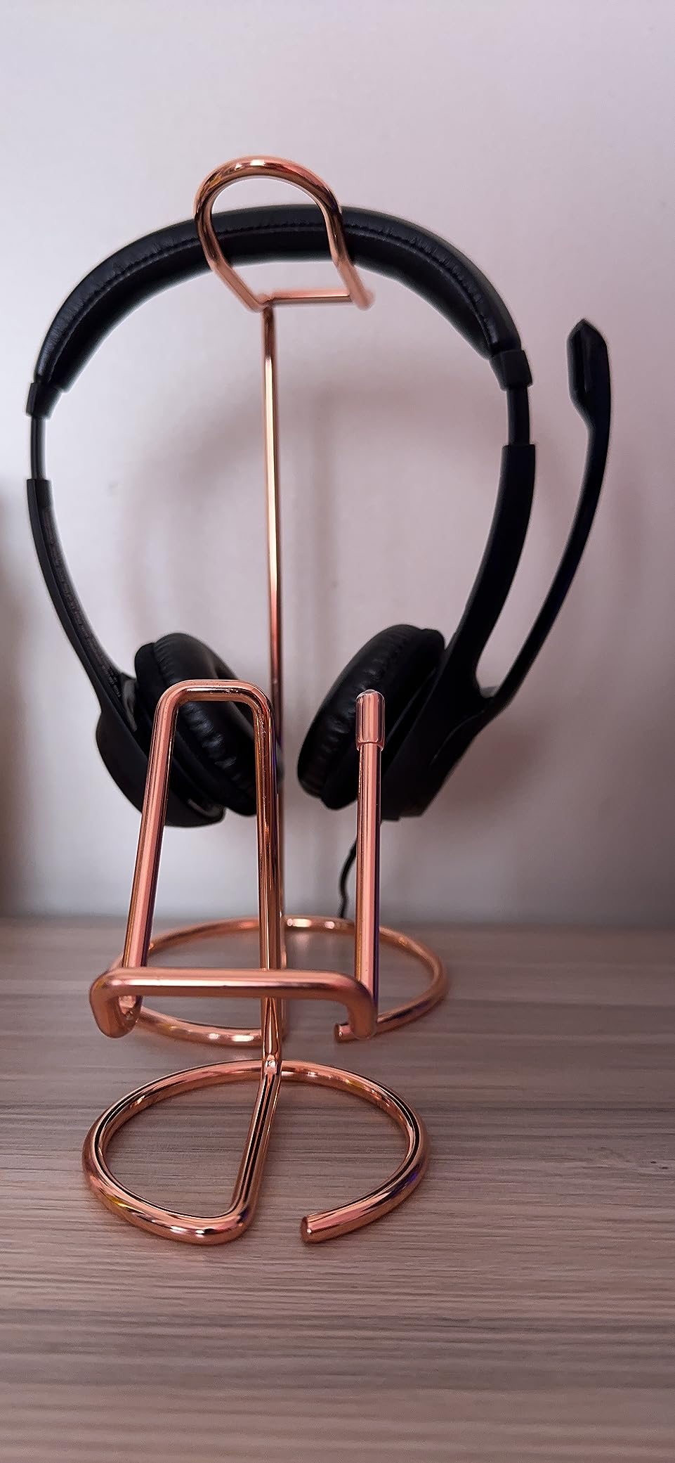 JIARI Headphones Stand and Cell Phone Stand Desktop Metal Holder Accessories 2pcs Set (Gold) customer photo 1