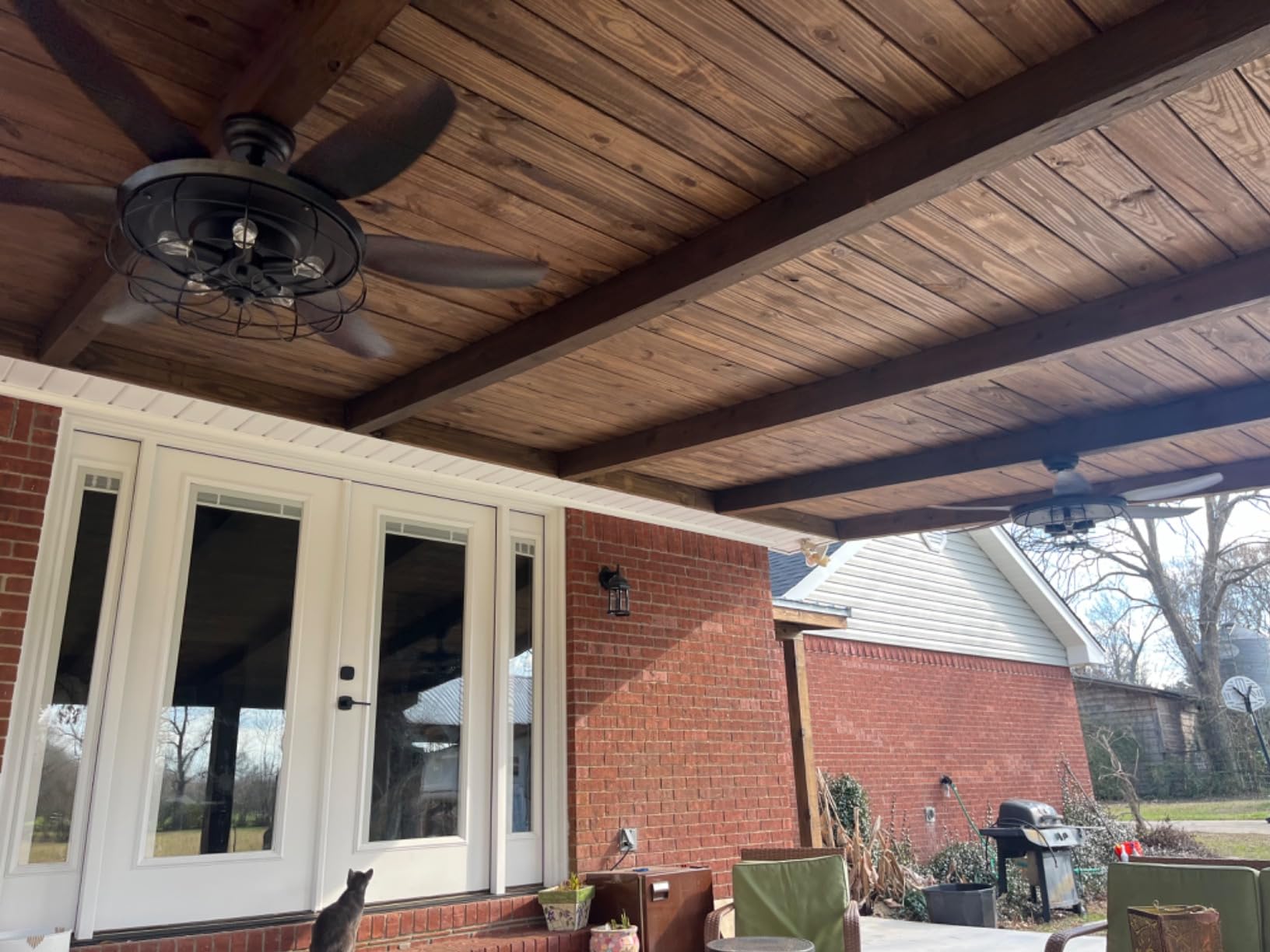 Ohniyou 52'' Rustic Farmhouse Ceiling Fan with Lights and Remote | Caged Light Fixture, E26 Bulbs Socket, Industrial Covered Outdoor Fans for Patio, Living Room, Dining Room, Bedroom, Black customer photo 2