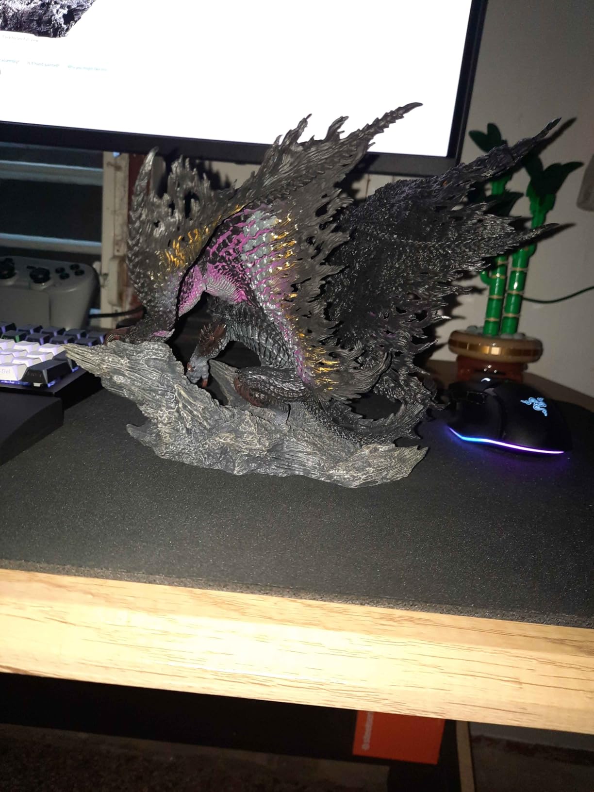 Figure Builder Creator's Model Gore Magala Reprint (Monster Hunter) Approx. H 8.1 x W 9.3 x D 9.4 inches customer photo 2