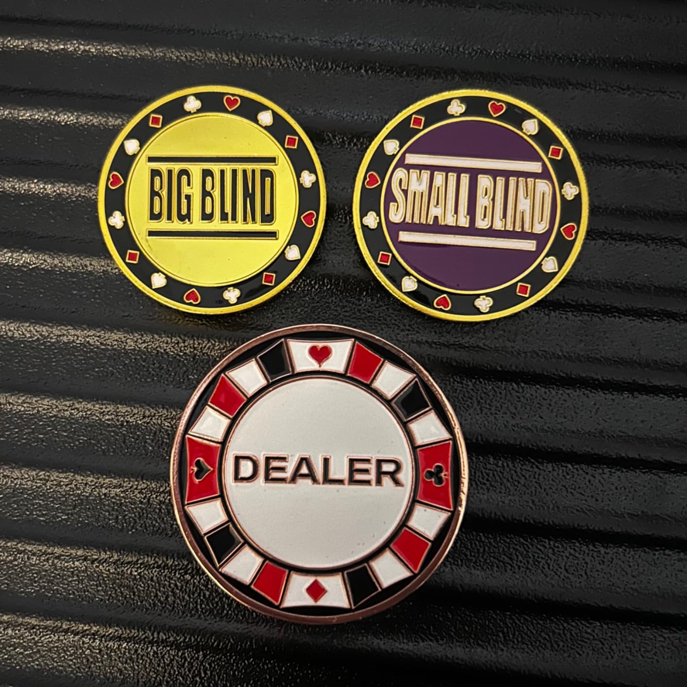 ORIENGEAR Poker Chip Set with Denominations 500 PCS with 14 Gram Numbered Clay Chips, Texas Hold'em Casino Chip Sets with 2 Decks of Plastic Playing Cards, for Blackjack Gambling Games, Black Case customer photo 2