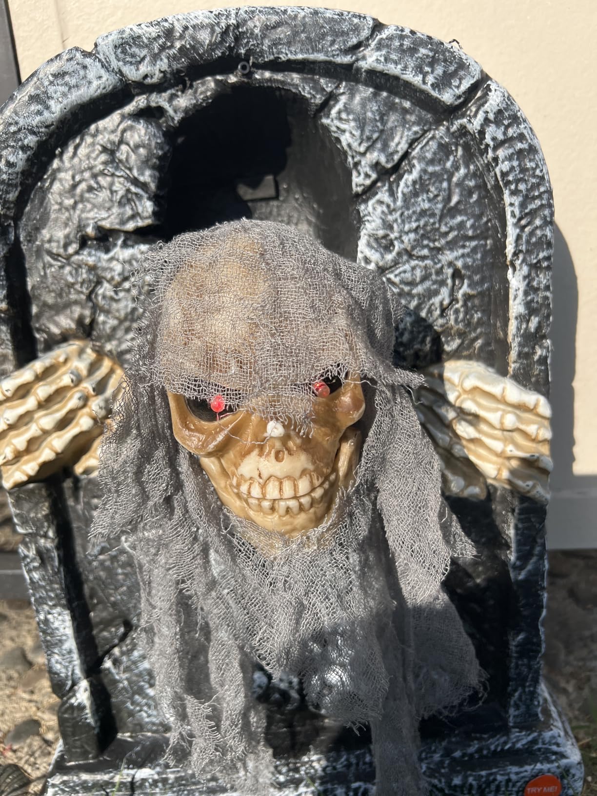 Halloween Animatronics Floating Scary Skull, Hanging Animated Decorations, Pathway Markers Skeleton with Sound Activated, Talking, Light Up Eyes, Haunted Horror Prop for Indoor, Outdoor (3Pack) customer photo 2