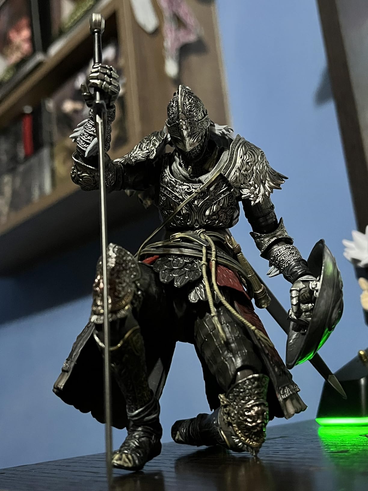 Elden Ring: Raging Wolf Figma Action Figure customer photo 2